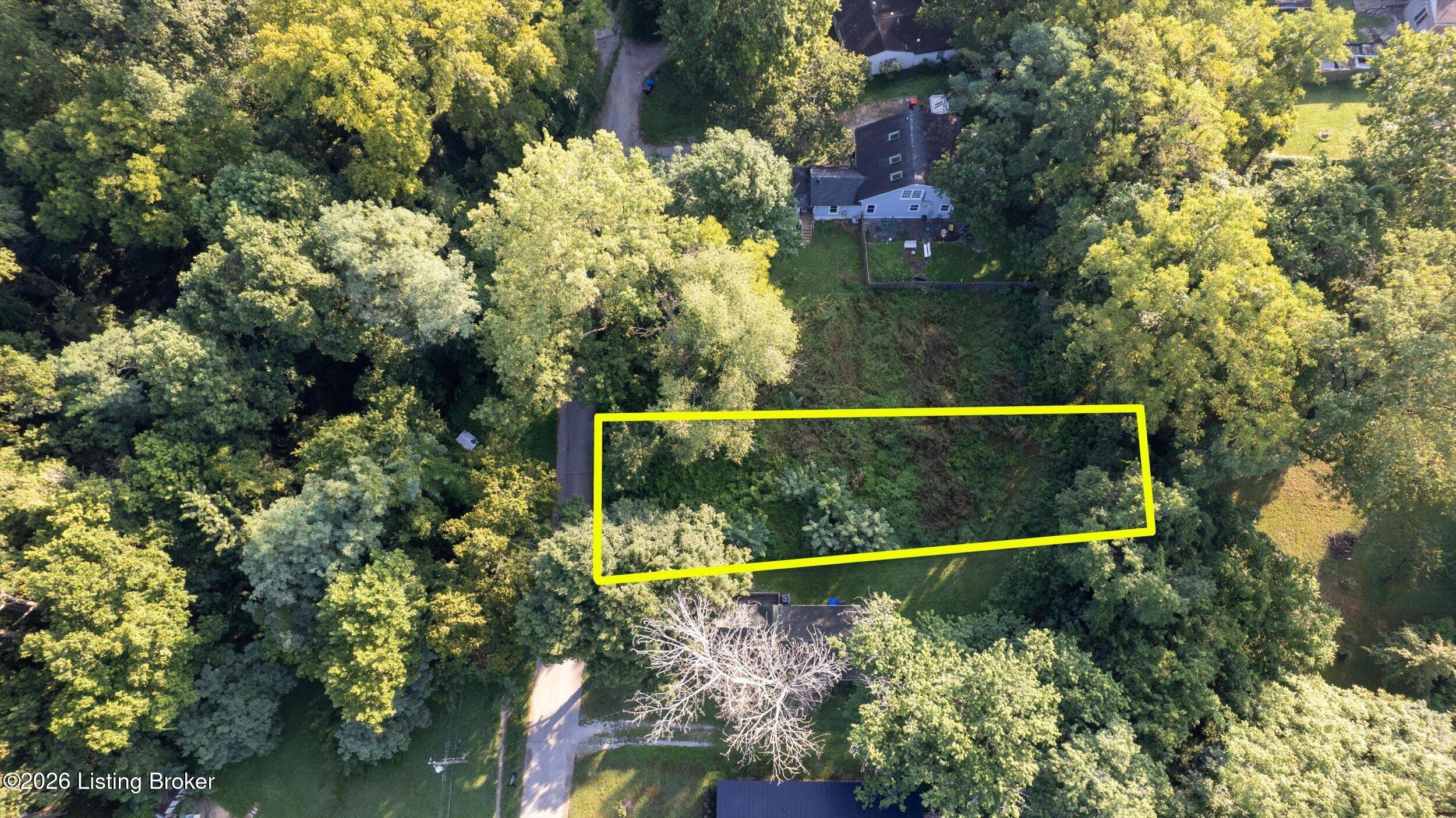 3022 Eastern Ave Property Photo 3
