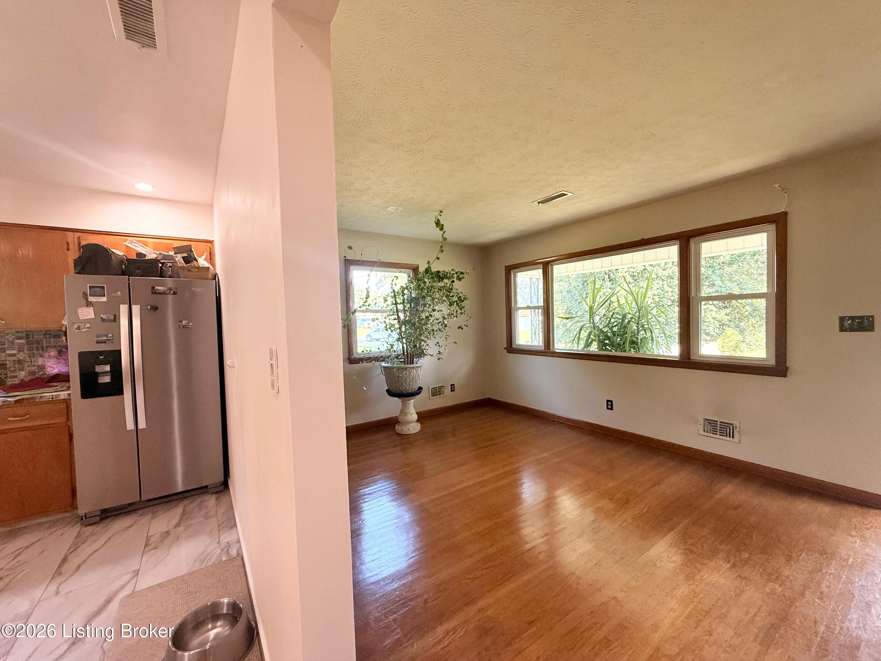 8101 Zelma Fields Ave Property Photo 7