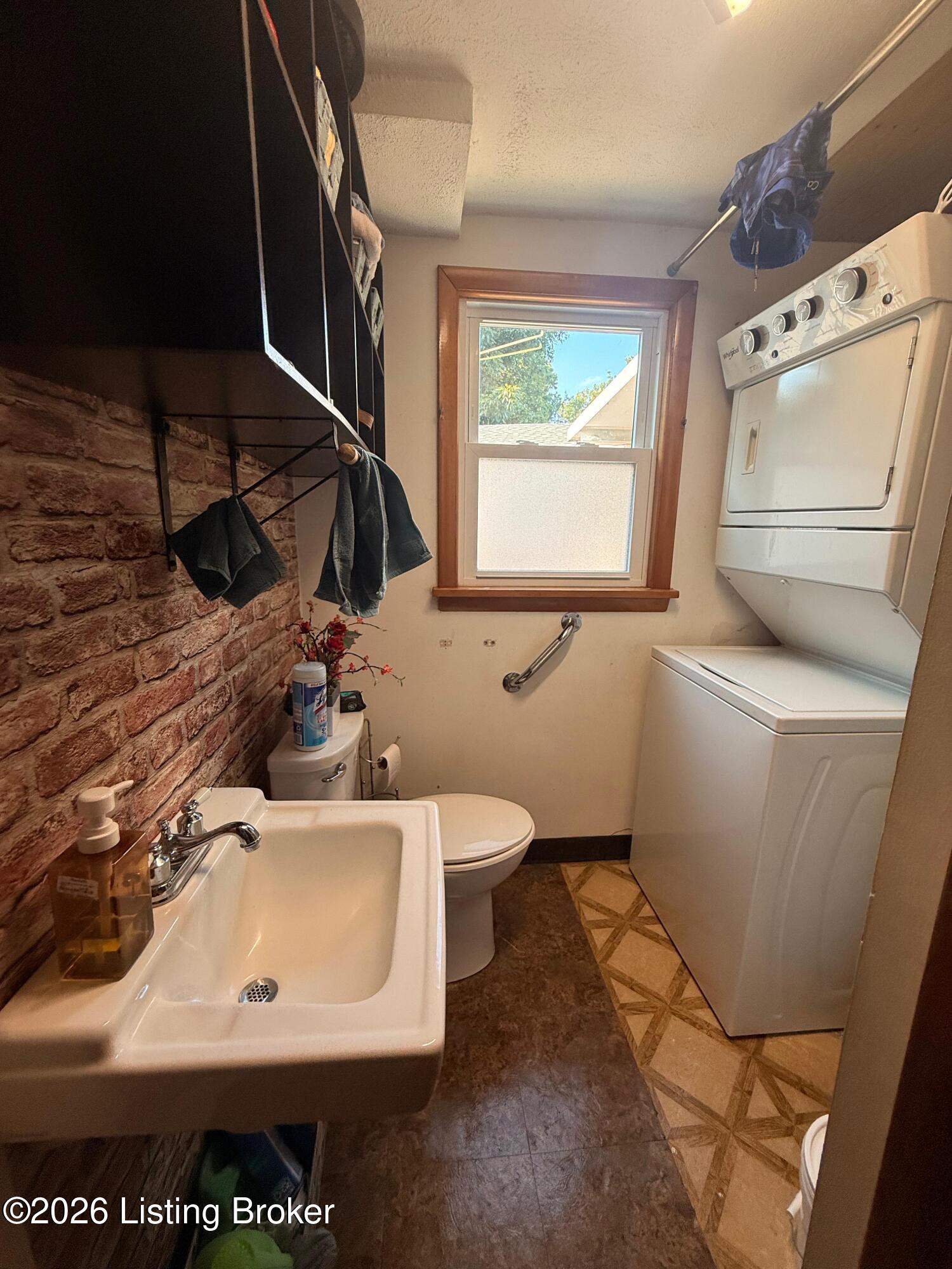 8101 Zelma Fields Ave Property Photo 16