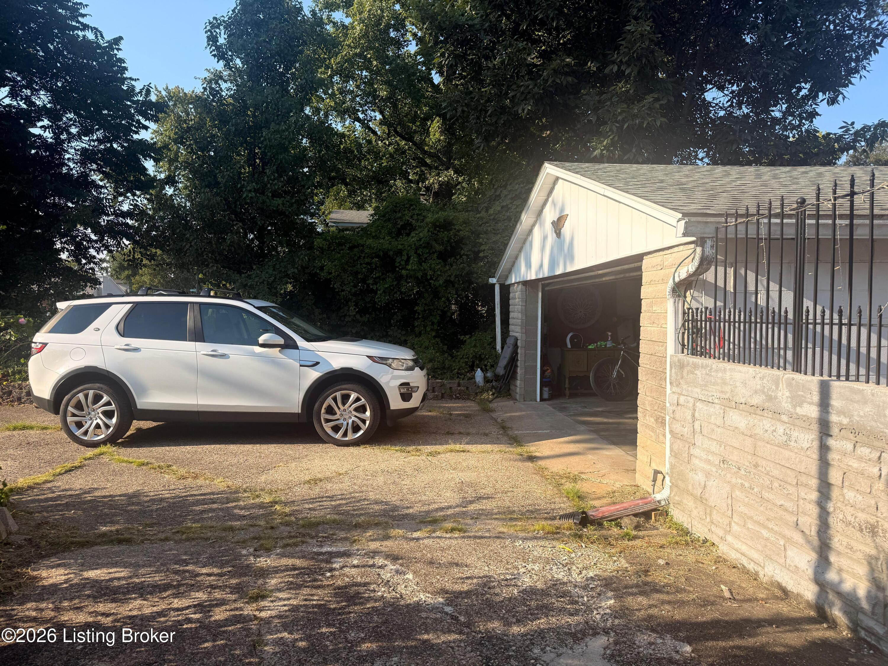 8101 Zelma Fields Ave Property Photo 20