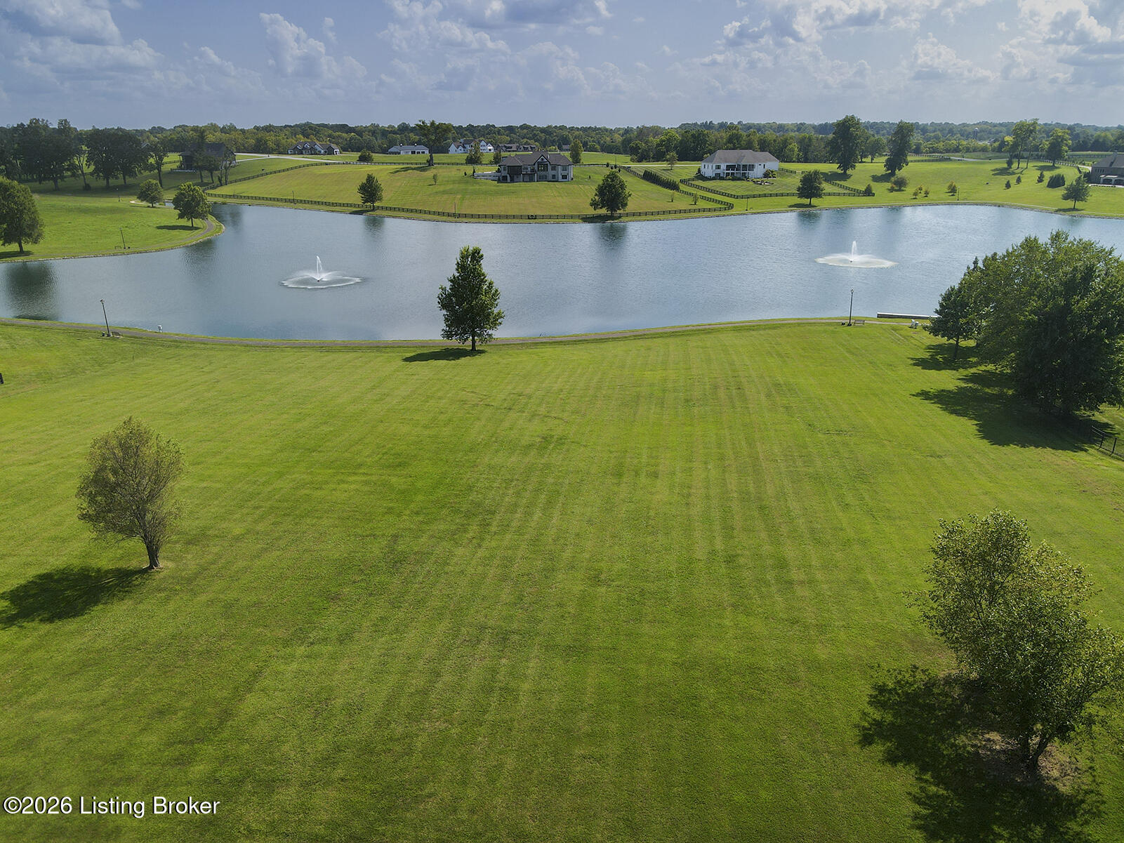 1451 Plum Creek Ct Property Photo 20