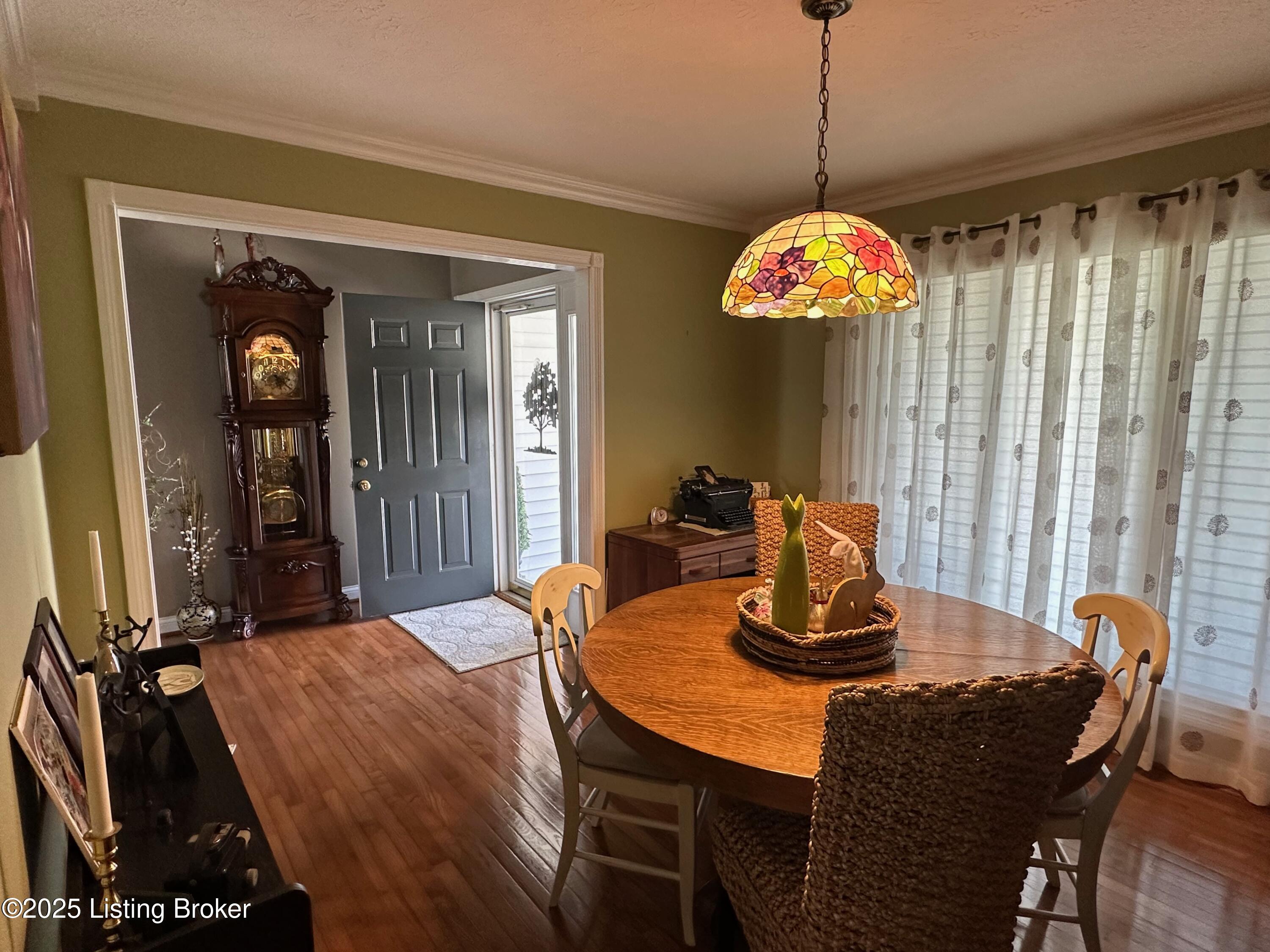 526 Michigan Ave Property Photo 8