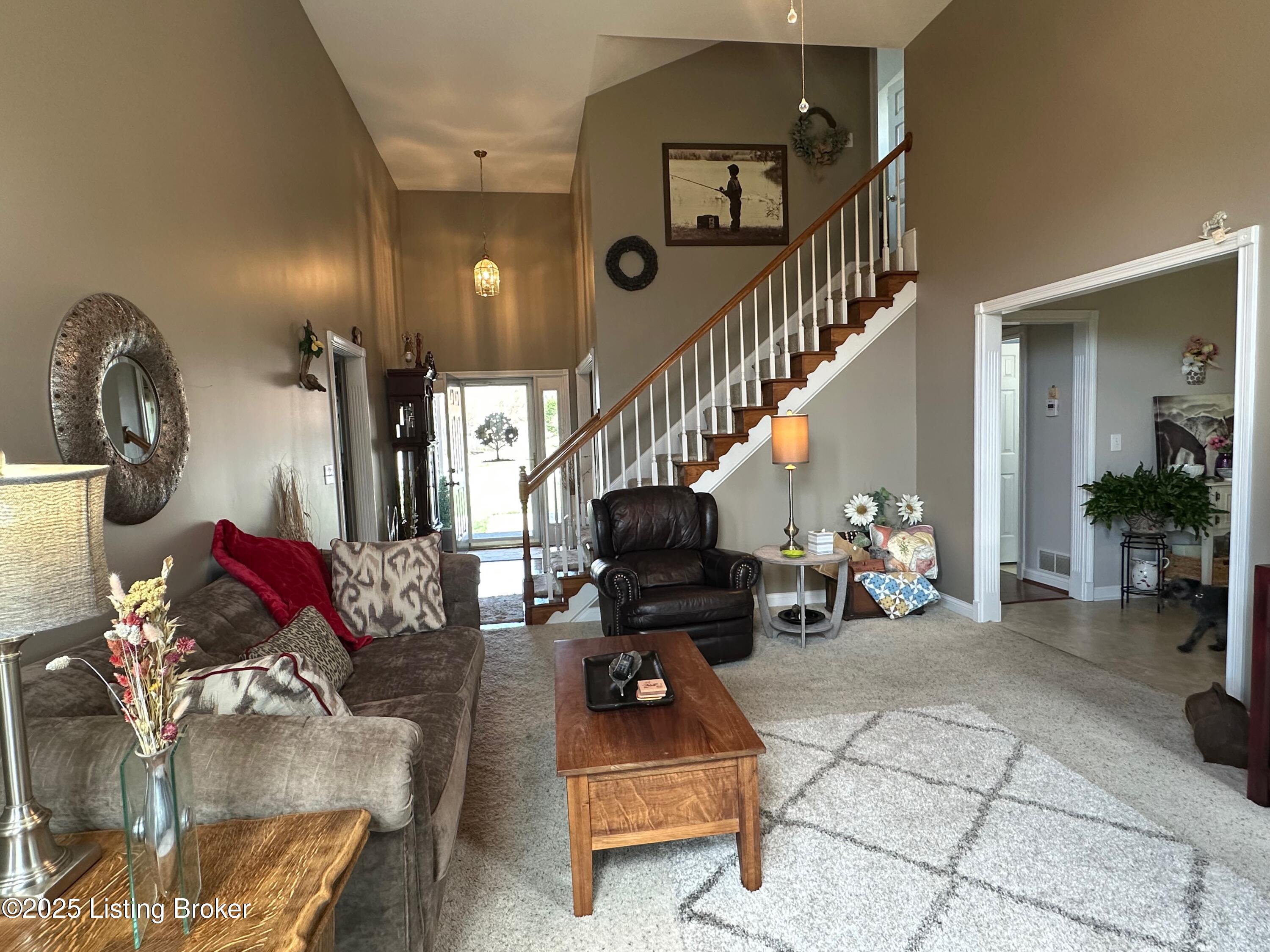 526 Michigan Ave Property Photo 13