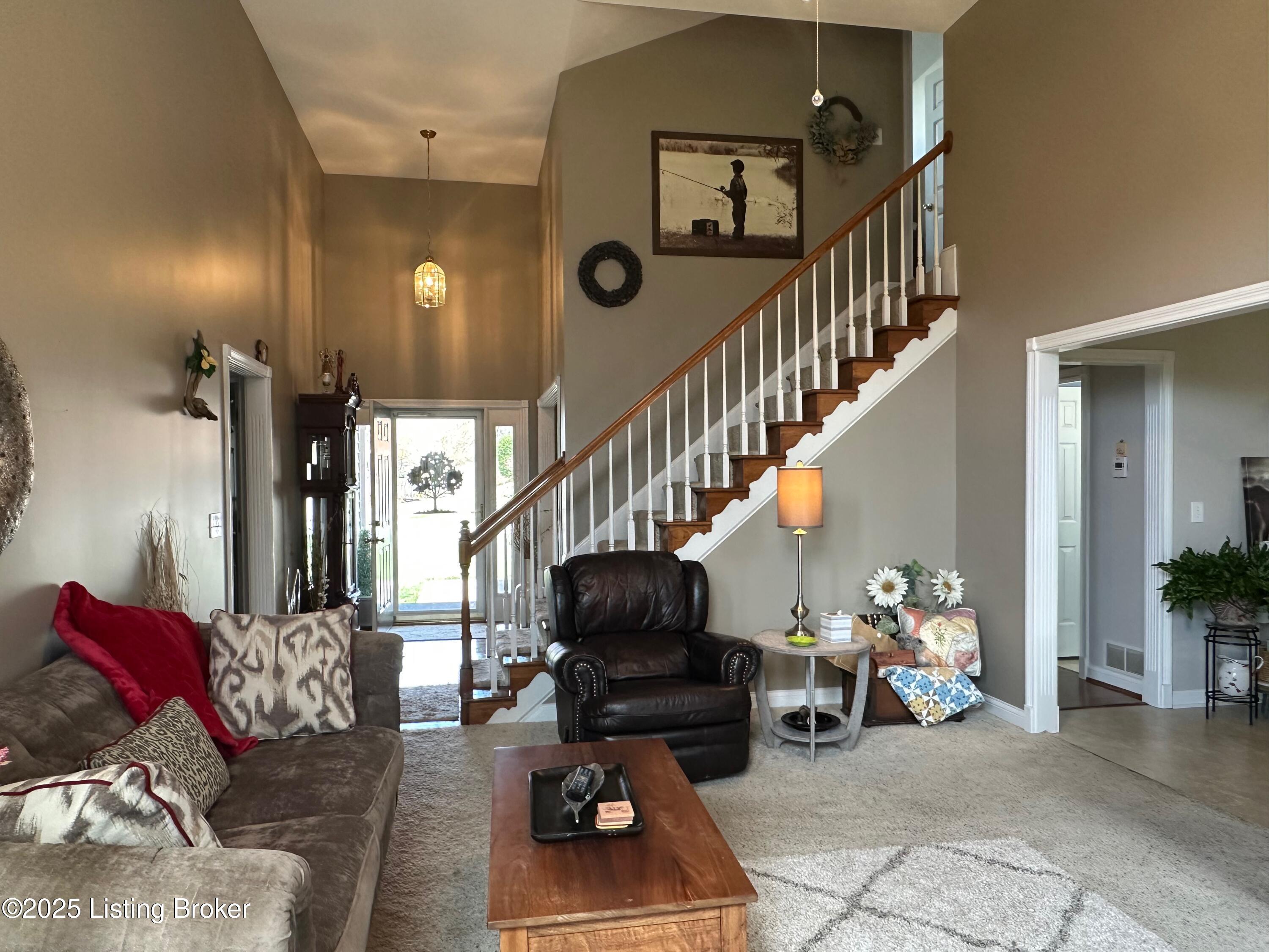 526 Michigan Ave Property Photo 15