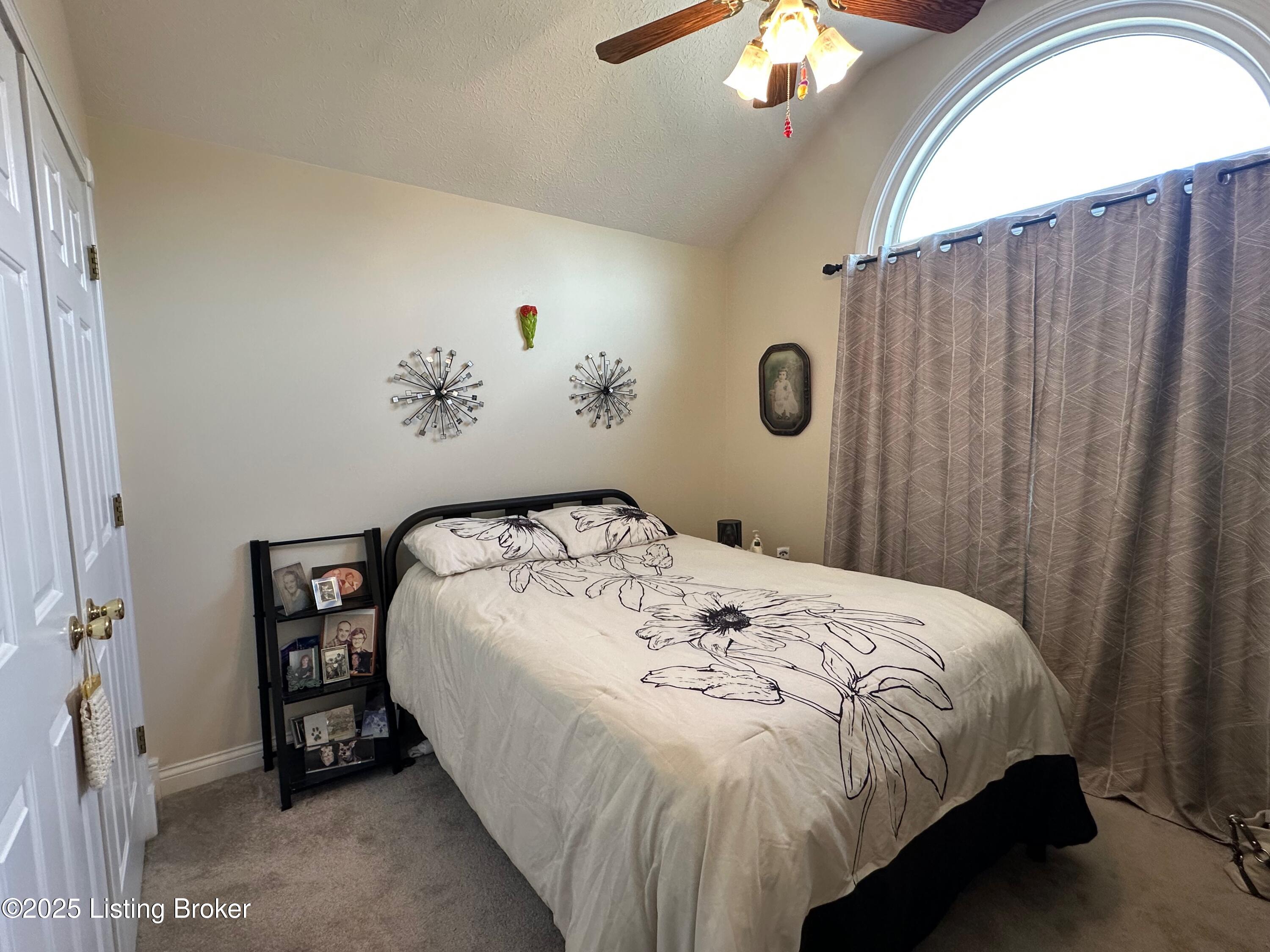 526 Michigan Ave Property Photo 38