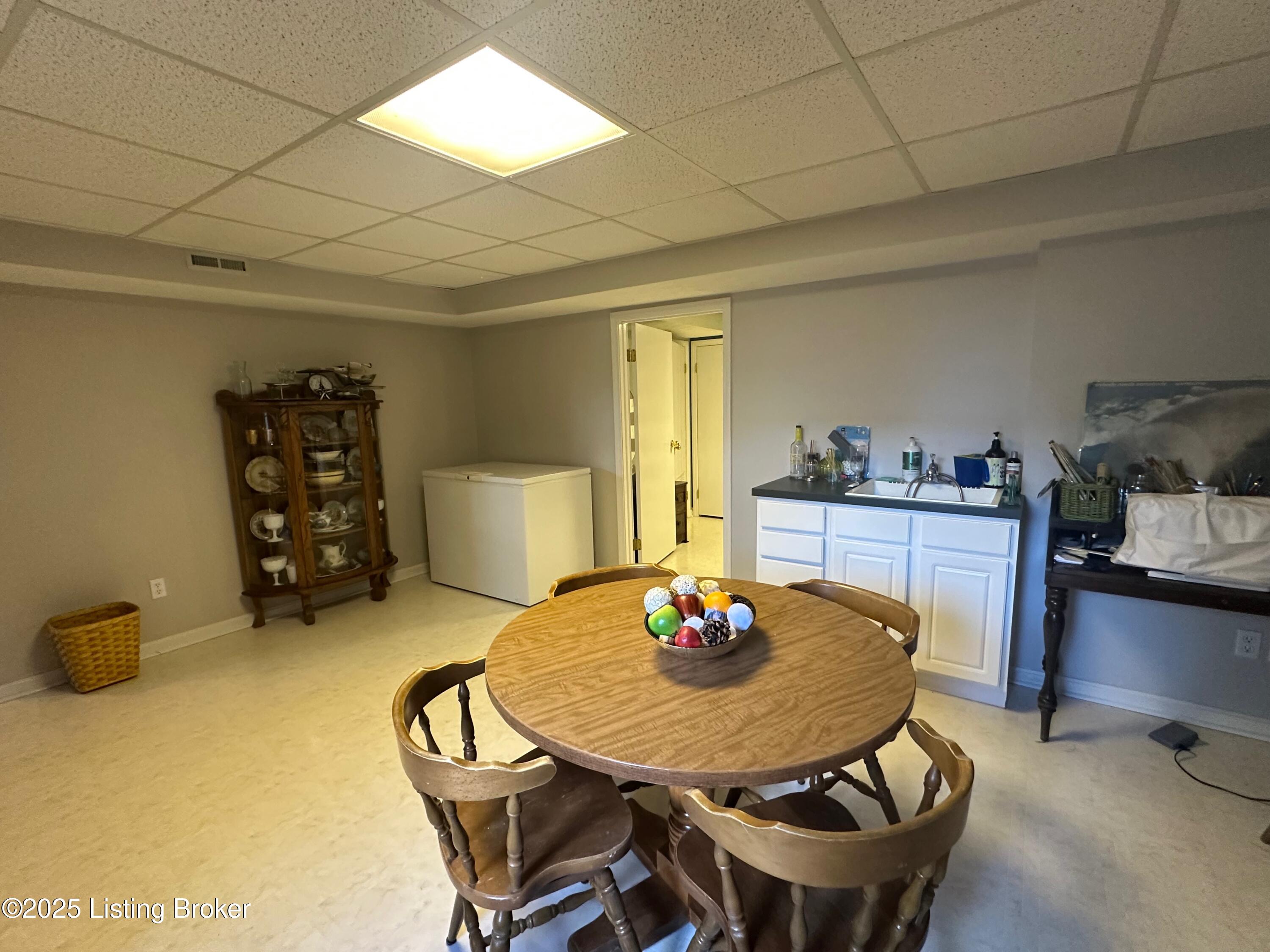 526 Michigan Ave Property Photo 50
