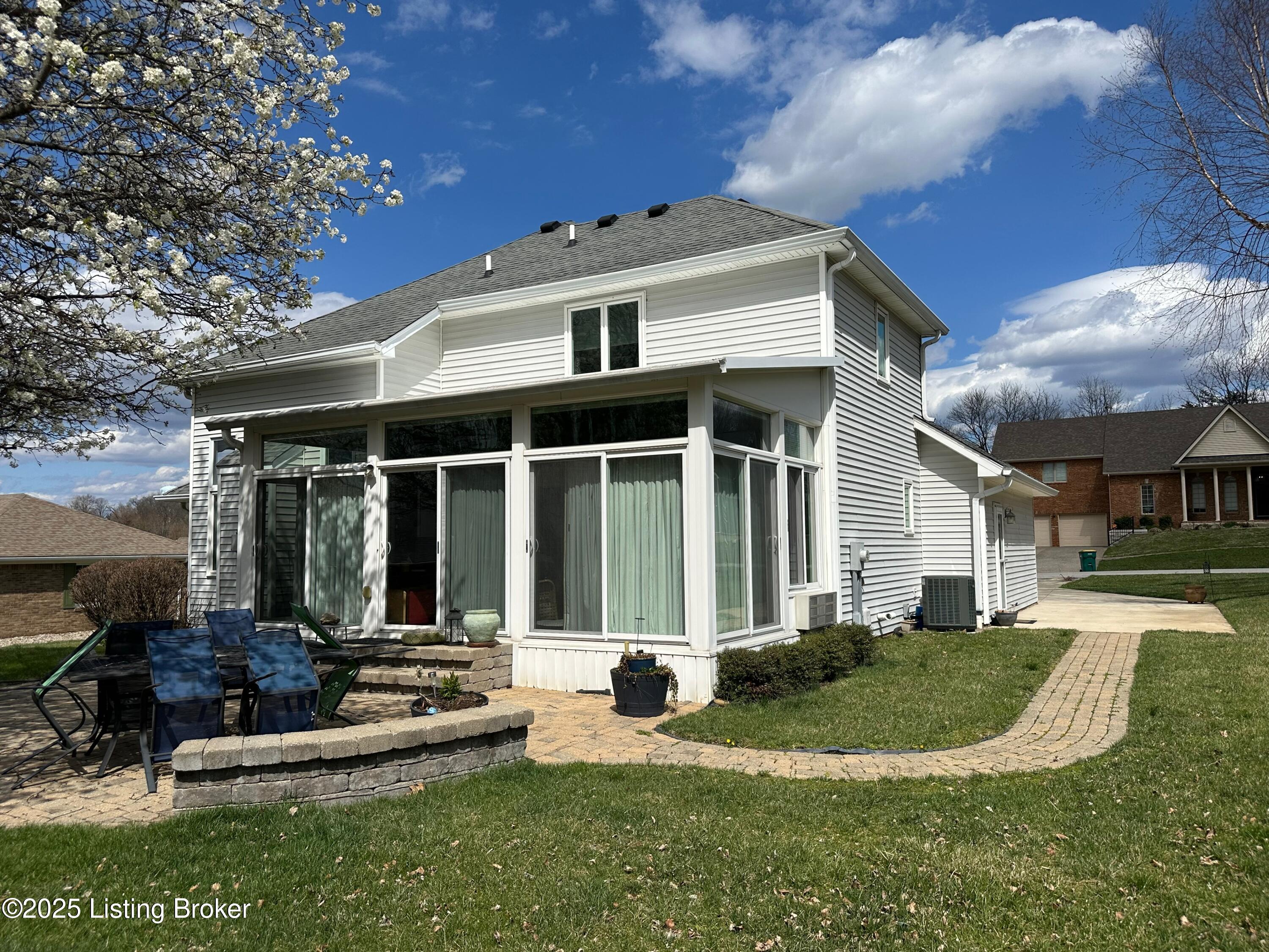 526 Michigan Ave Property Photo 61
