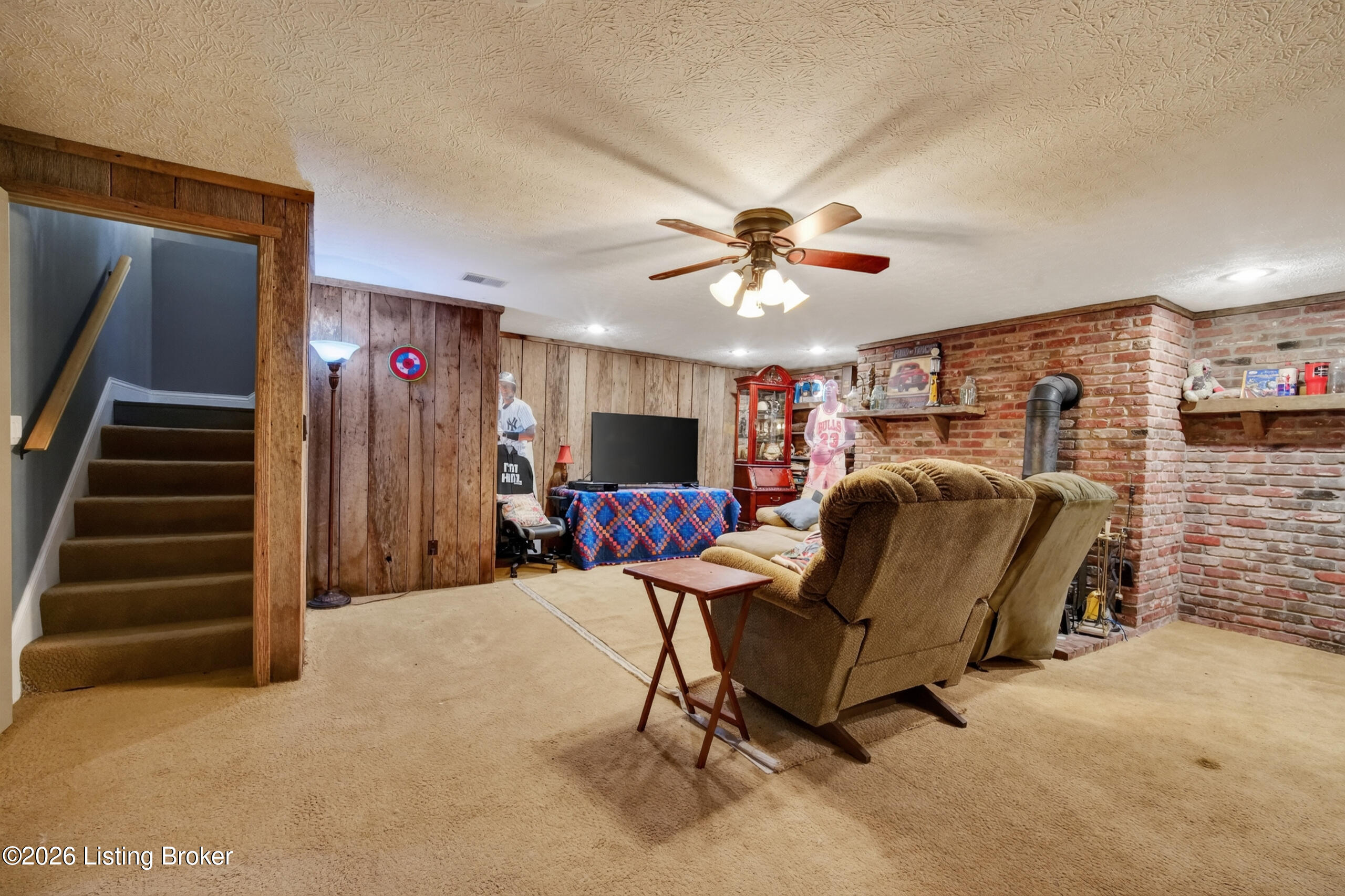 385 Briarwood Cir Property Photo 54