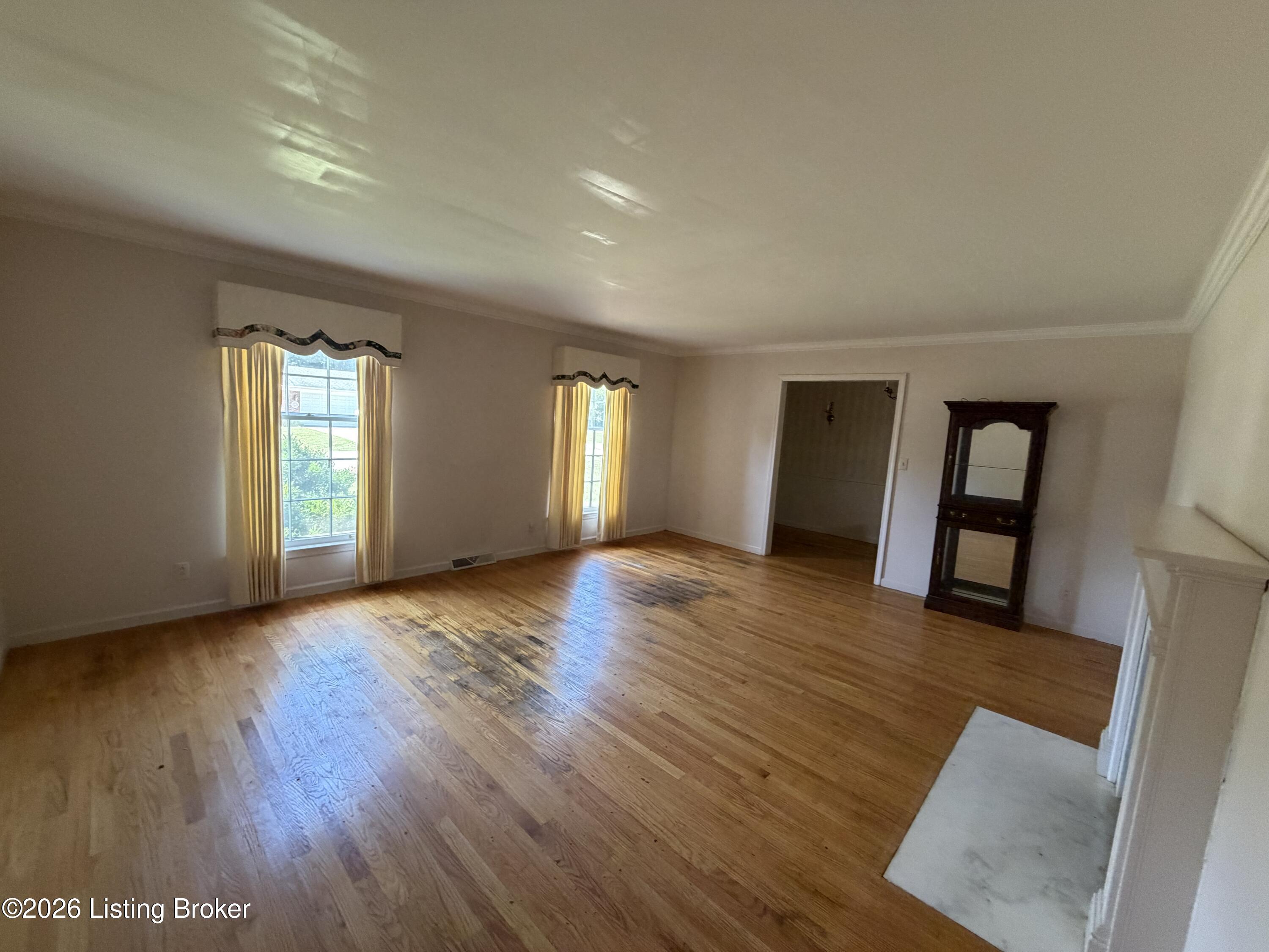 935 Craig Ave Property Photo 10