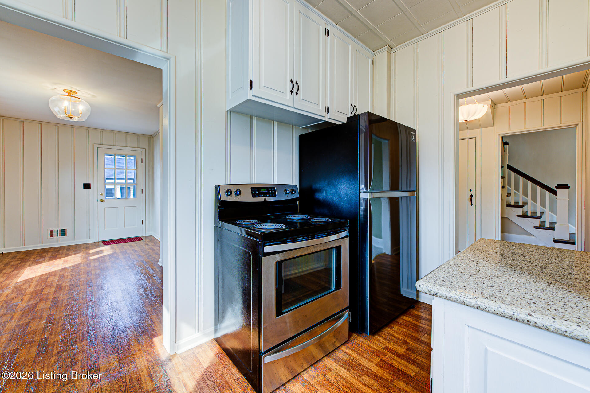 325 Wood Rd Property Photo 17