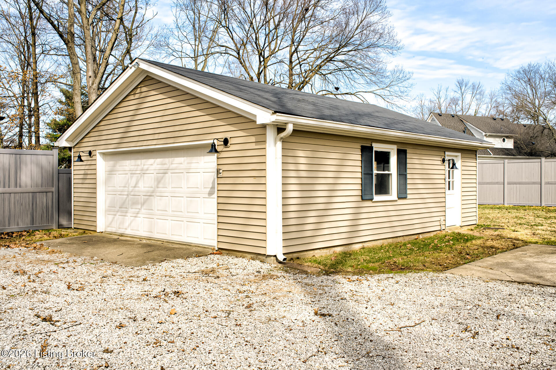 325 Wood Rd Property Photo 47