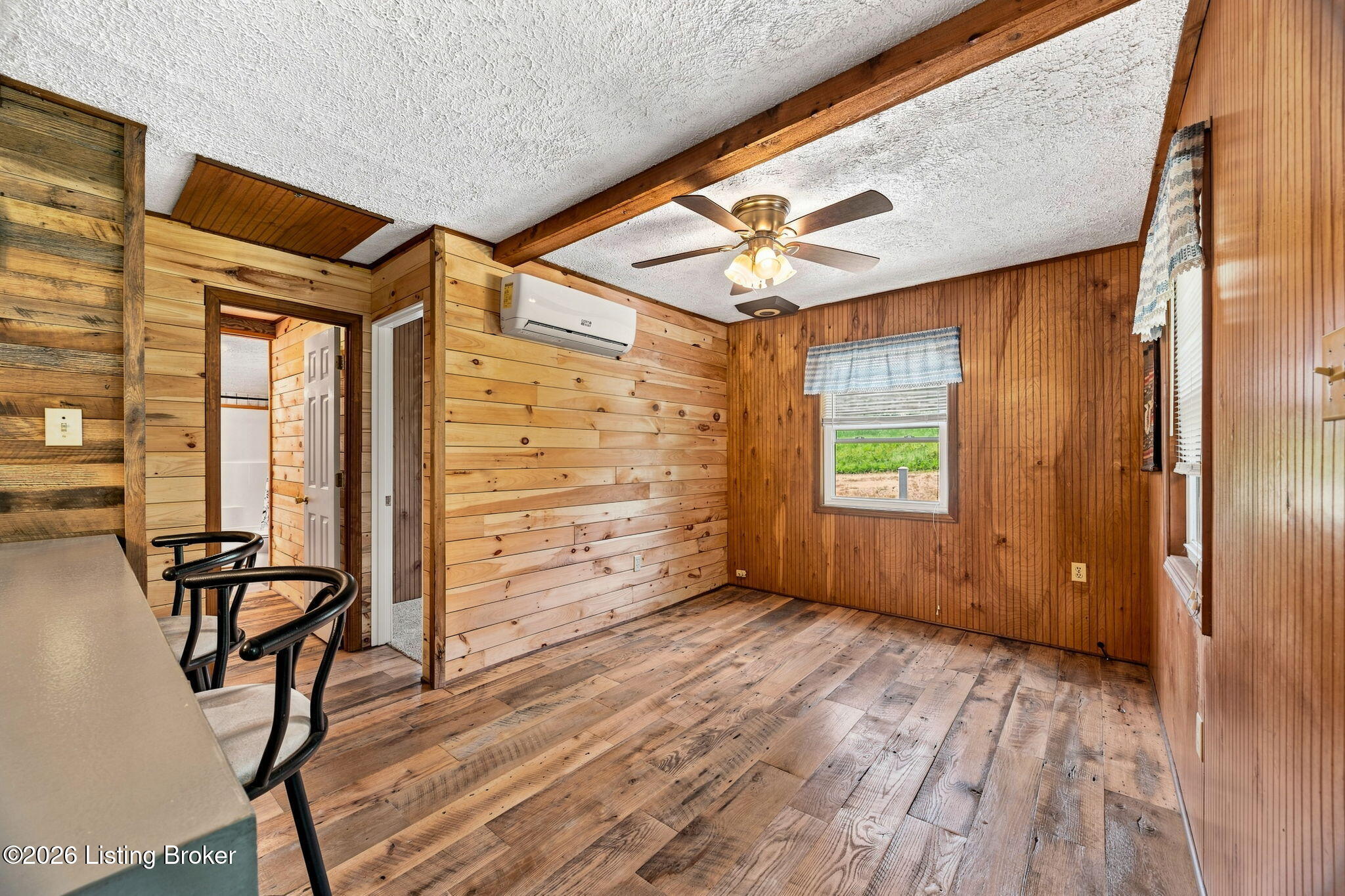 265 S Cave Springs Ln Property Photo 6