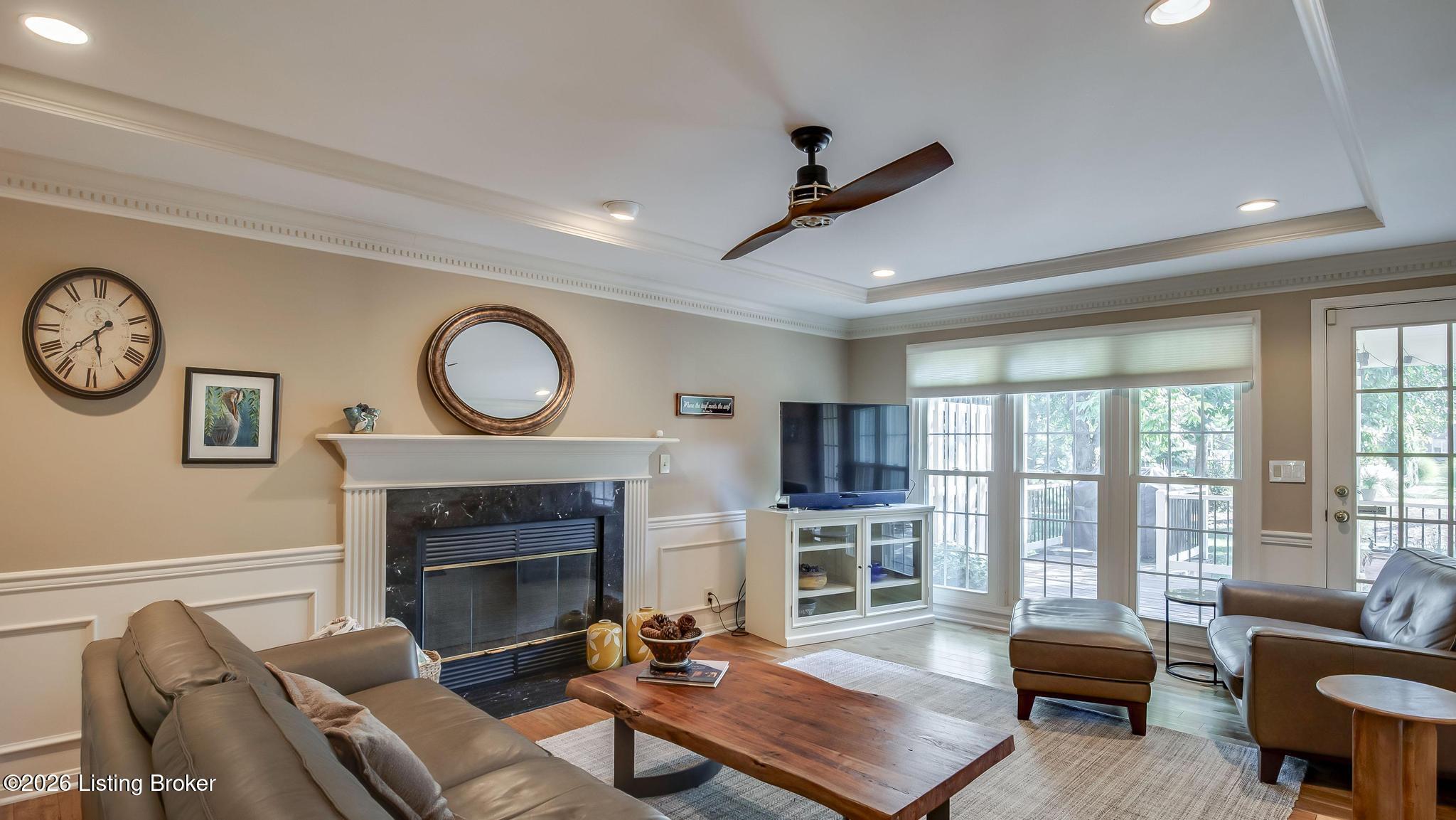 7413 Falls Ridge Ct Property Photo 8