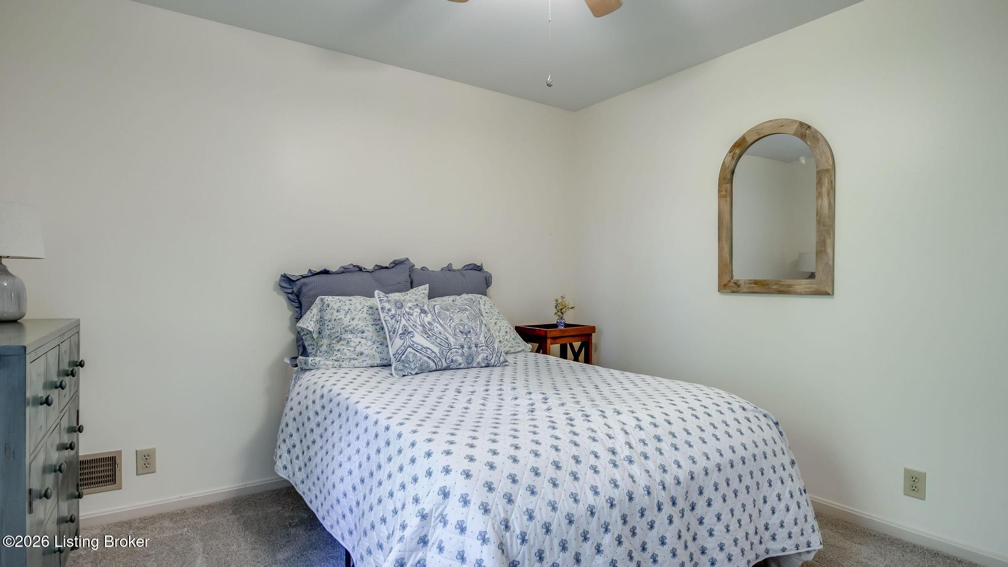 7413 Falls Ridge Ct Property Photo 43