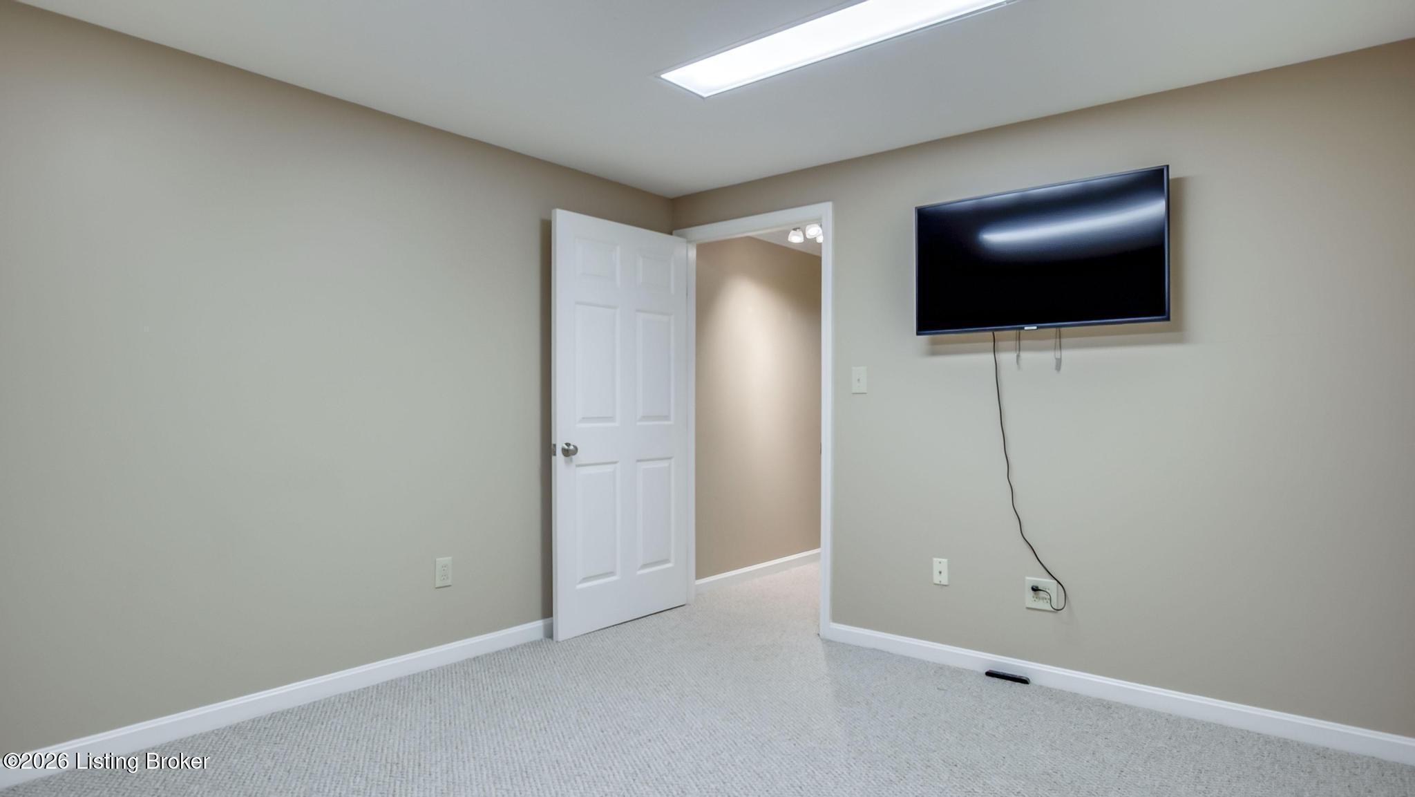 7413 Falls Ridge Ct Property Photo 67