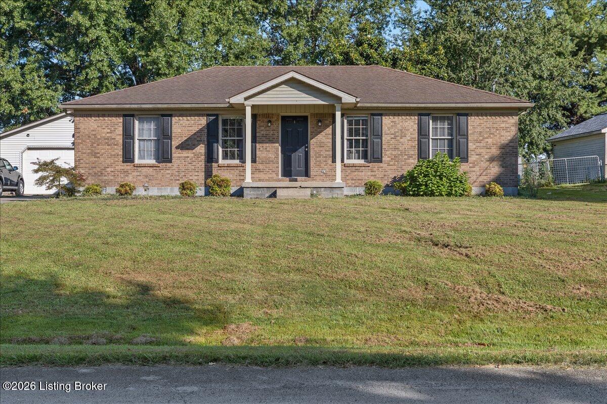 1028 Woodside Dr Property Photo 1