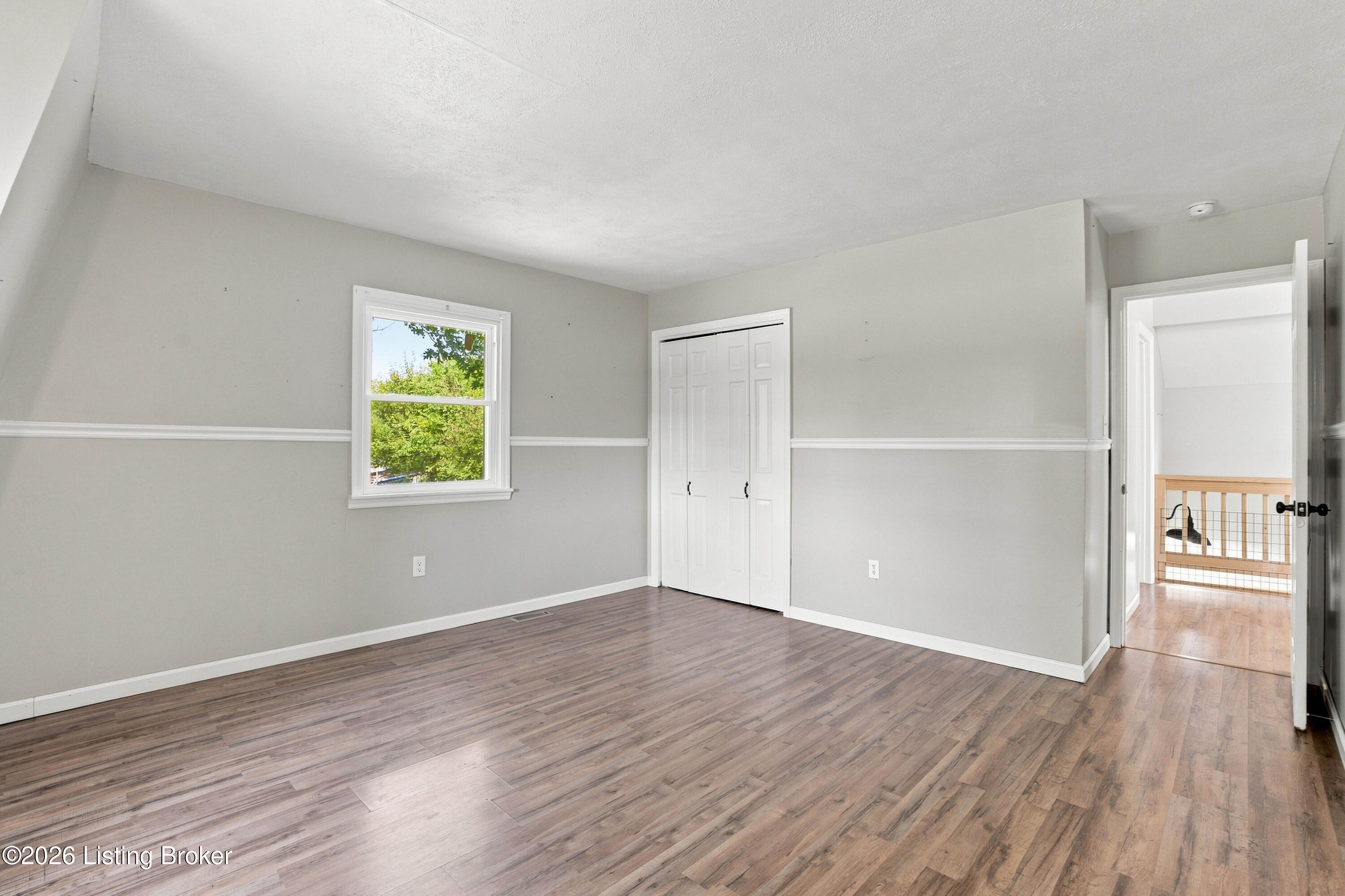 101 Maple St Property Photo 22