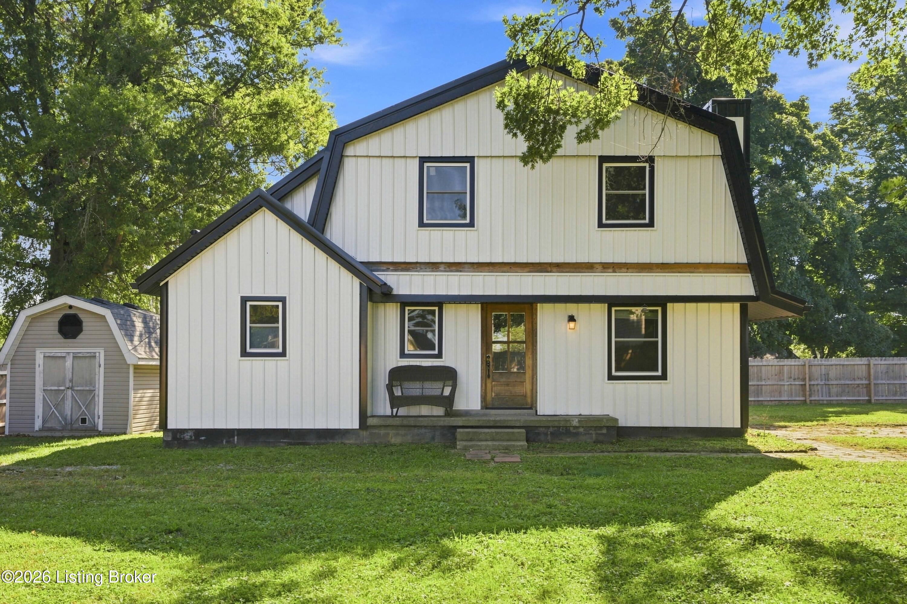 101 Maple St Property Photo 30