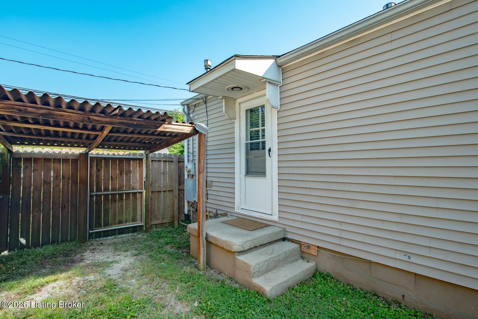 303 N Mantle Ave Property Photo 29