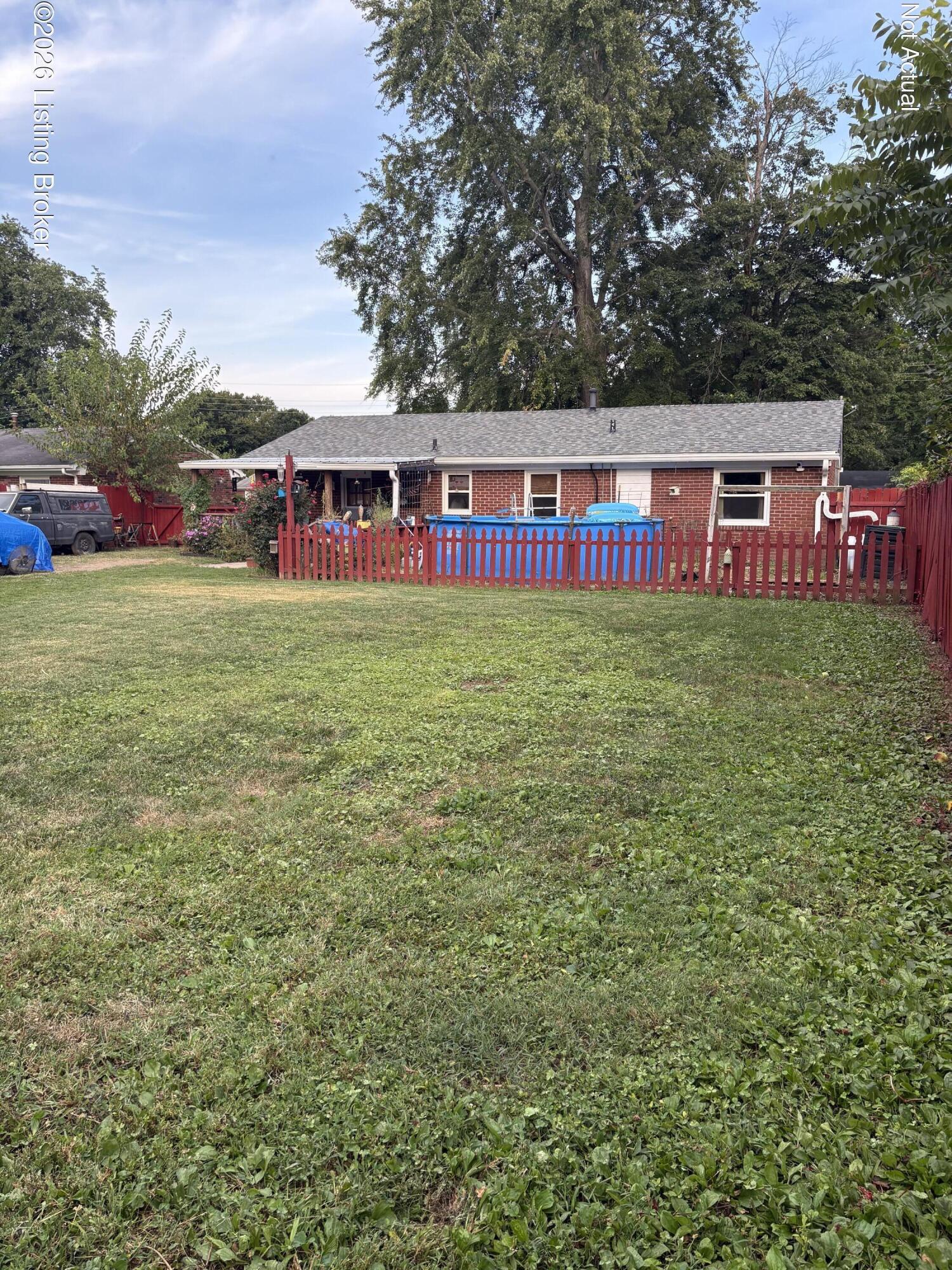 7502 Hallmark Dr Property Photo 19