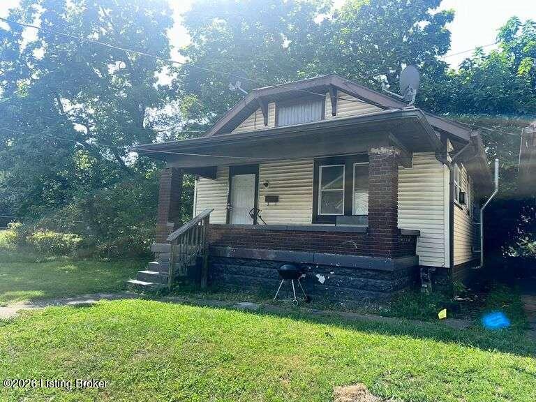 1412 Hemlock St Property Photo 1