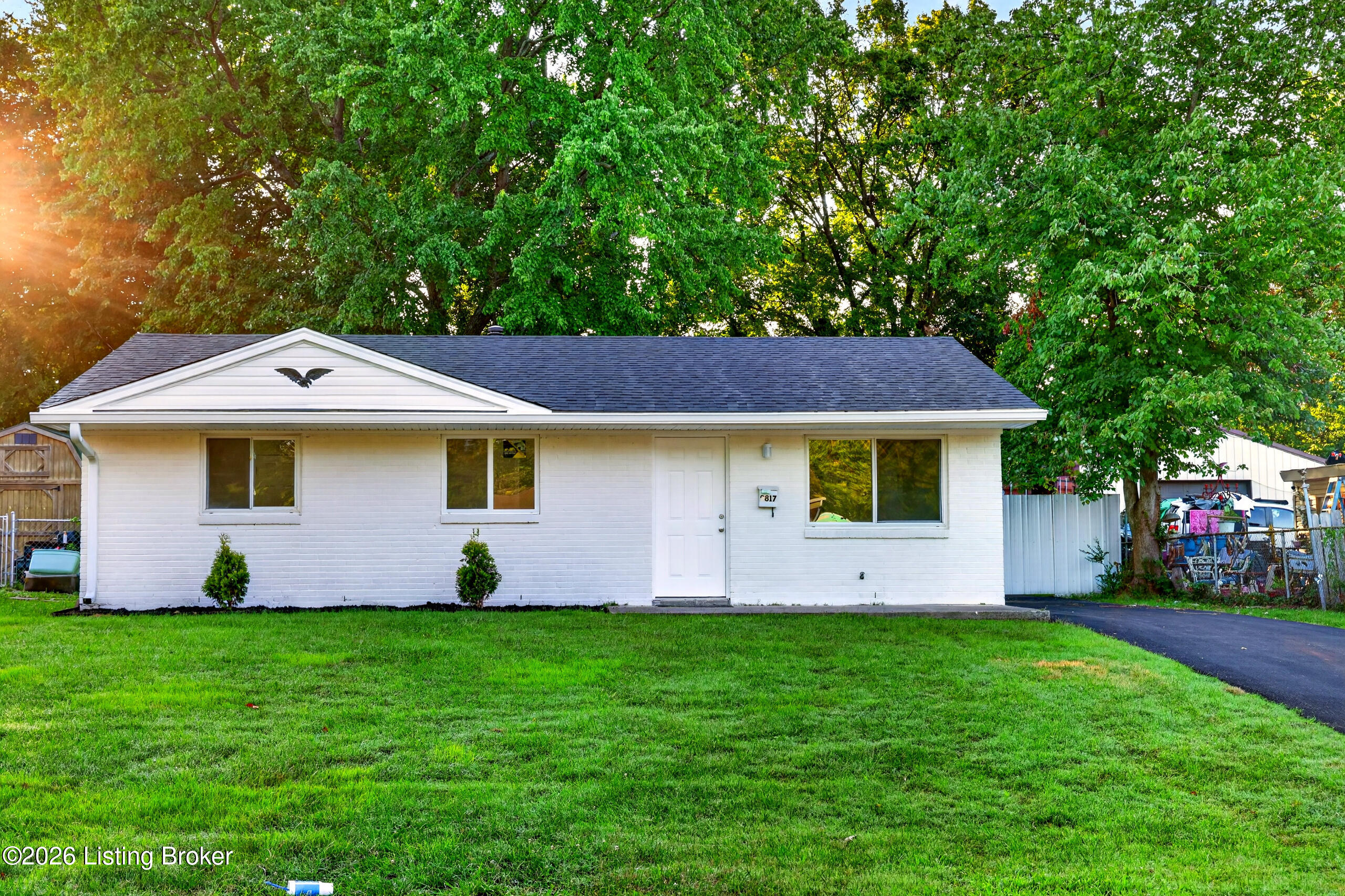 9817 Saturn Dr Property Photo 3
