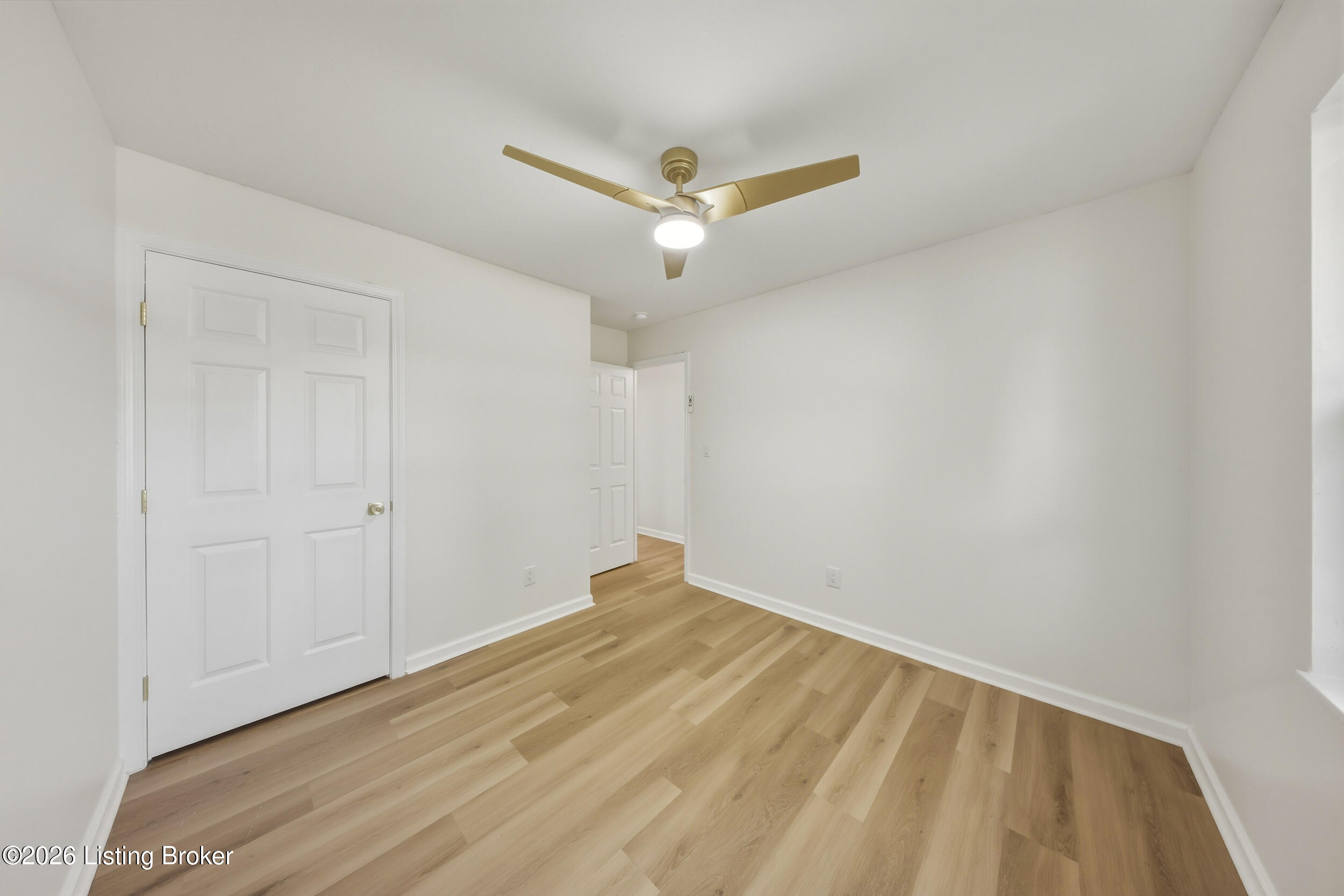 109 N Circlecrest Dr Property Photo 22