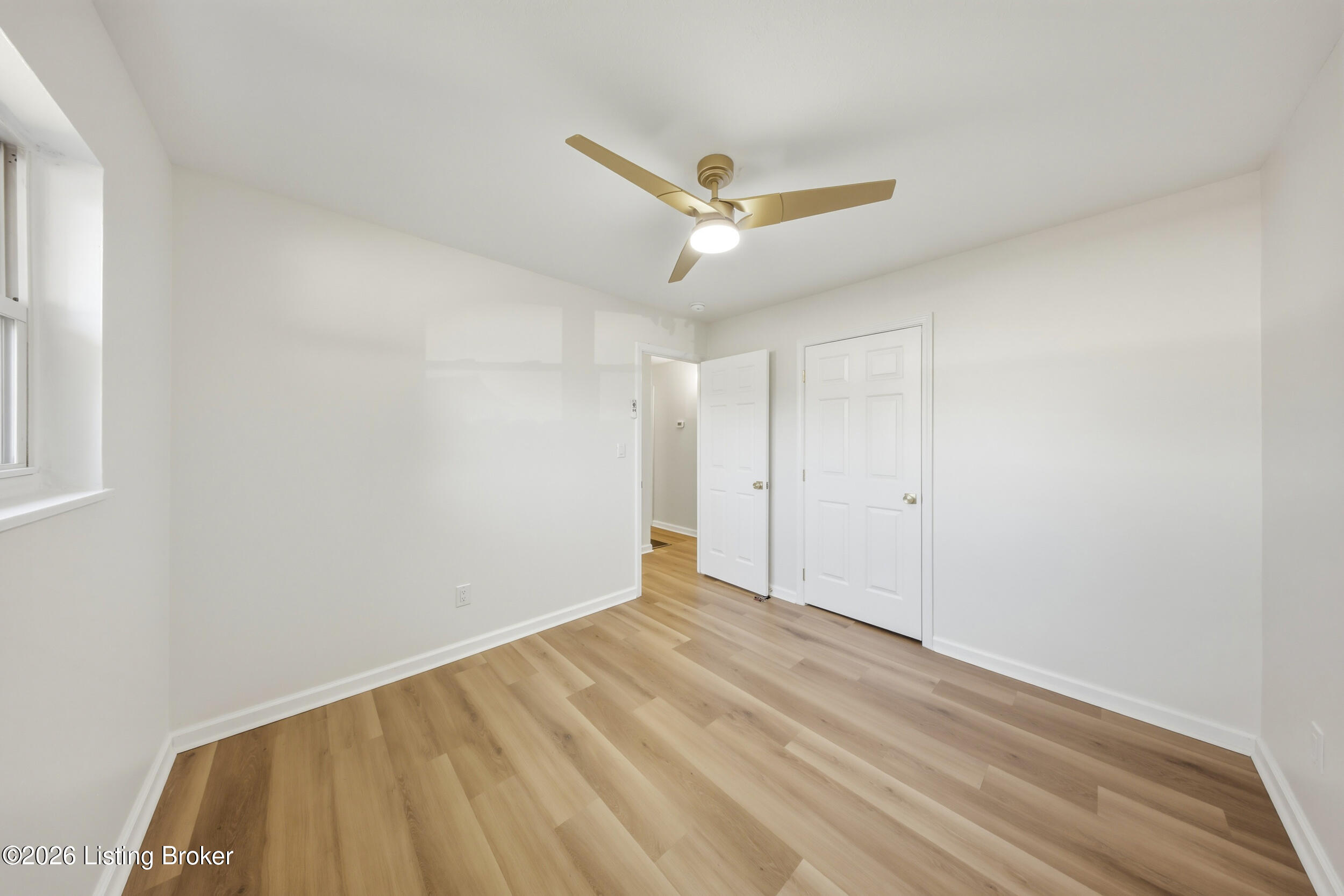109 N Circlecrest Dr Property Photo 24