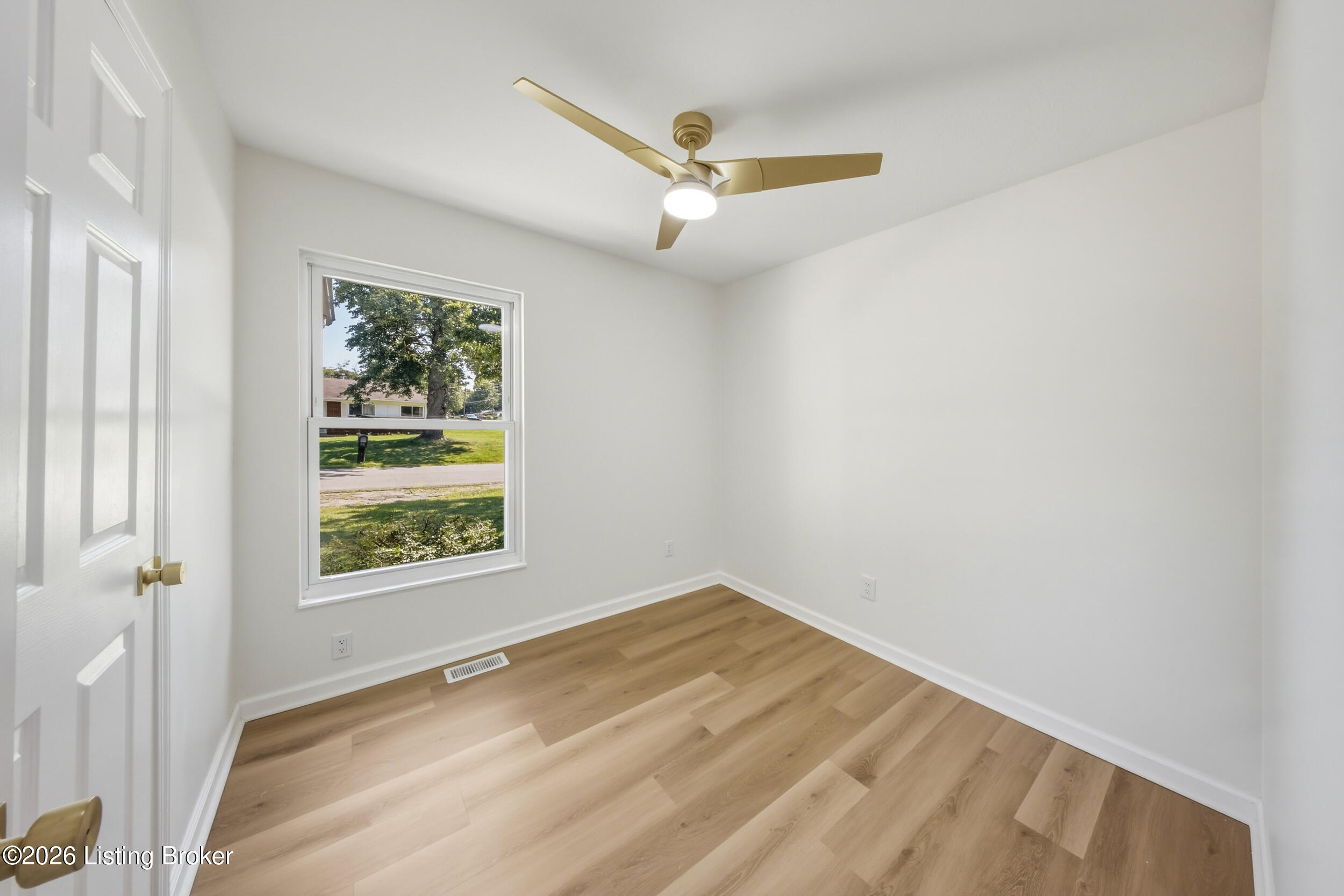 109 N Circlecrest Dr Property Photo 30