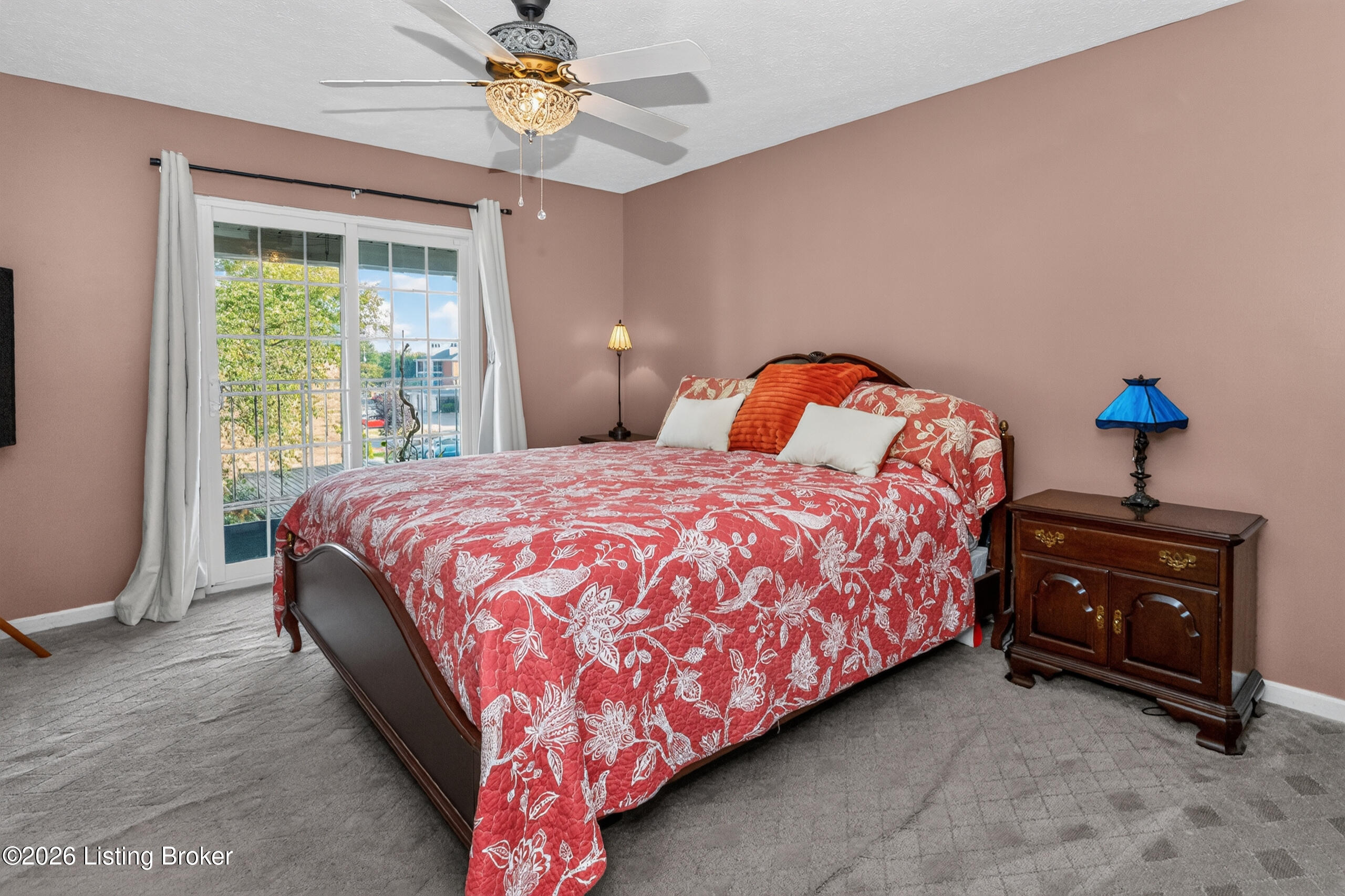 709 Donard Park Ave Property Photo 18