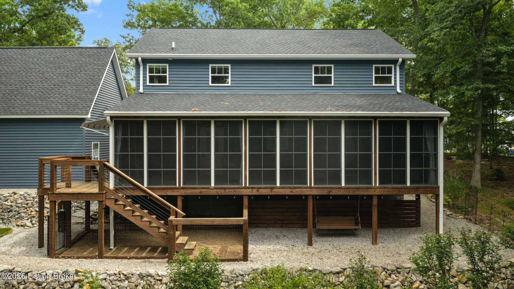229 Cherry Ln Property Photo 9