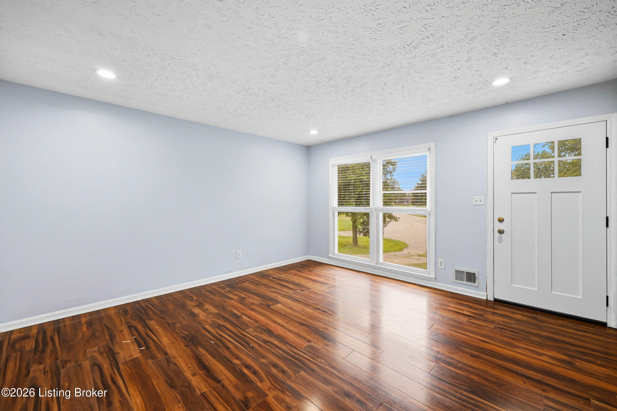 5820 Brandywyne Ct Property Photo 4