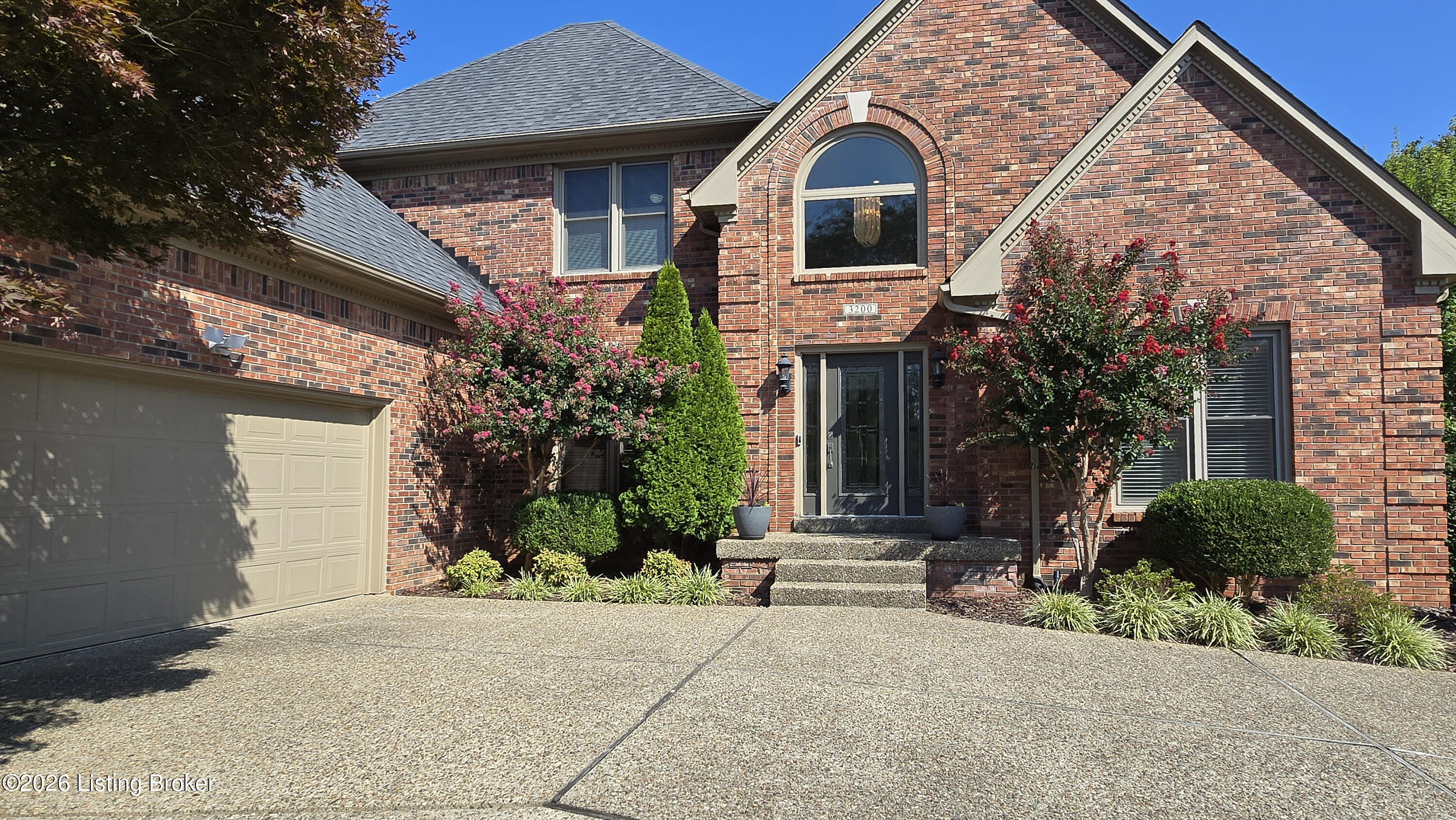 3200 Springstead Cir Property Photo 4