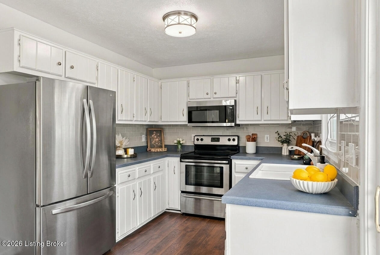 220 Rolling Ridge Way Property Photo 19