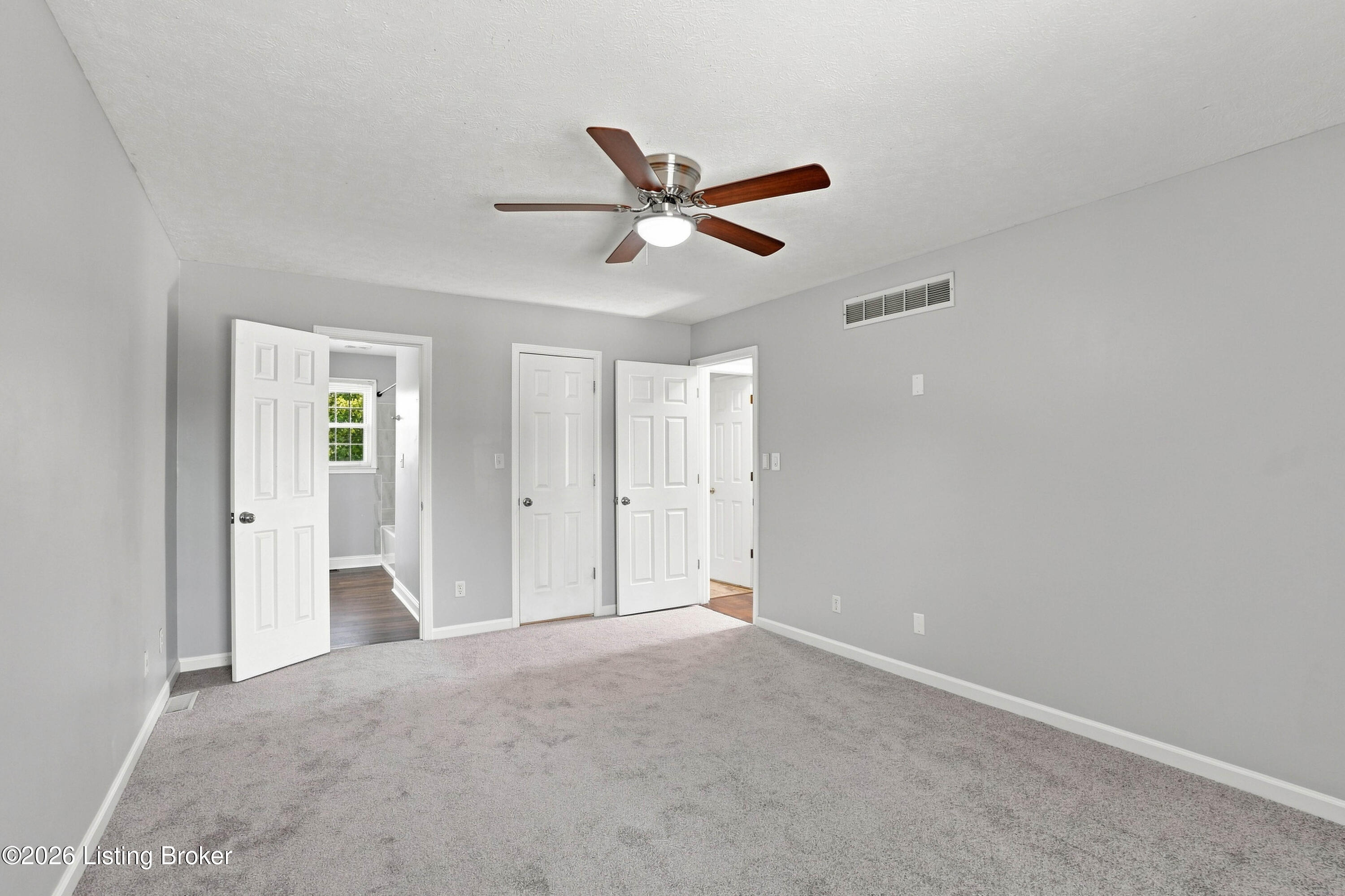 220 Rolling Ridge Way Property Photo 25
