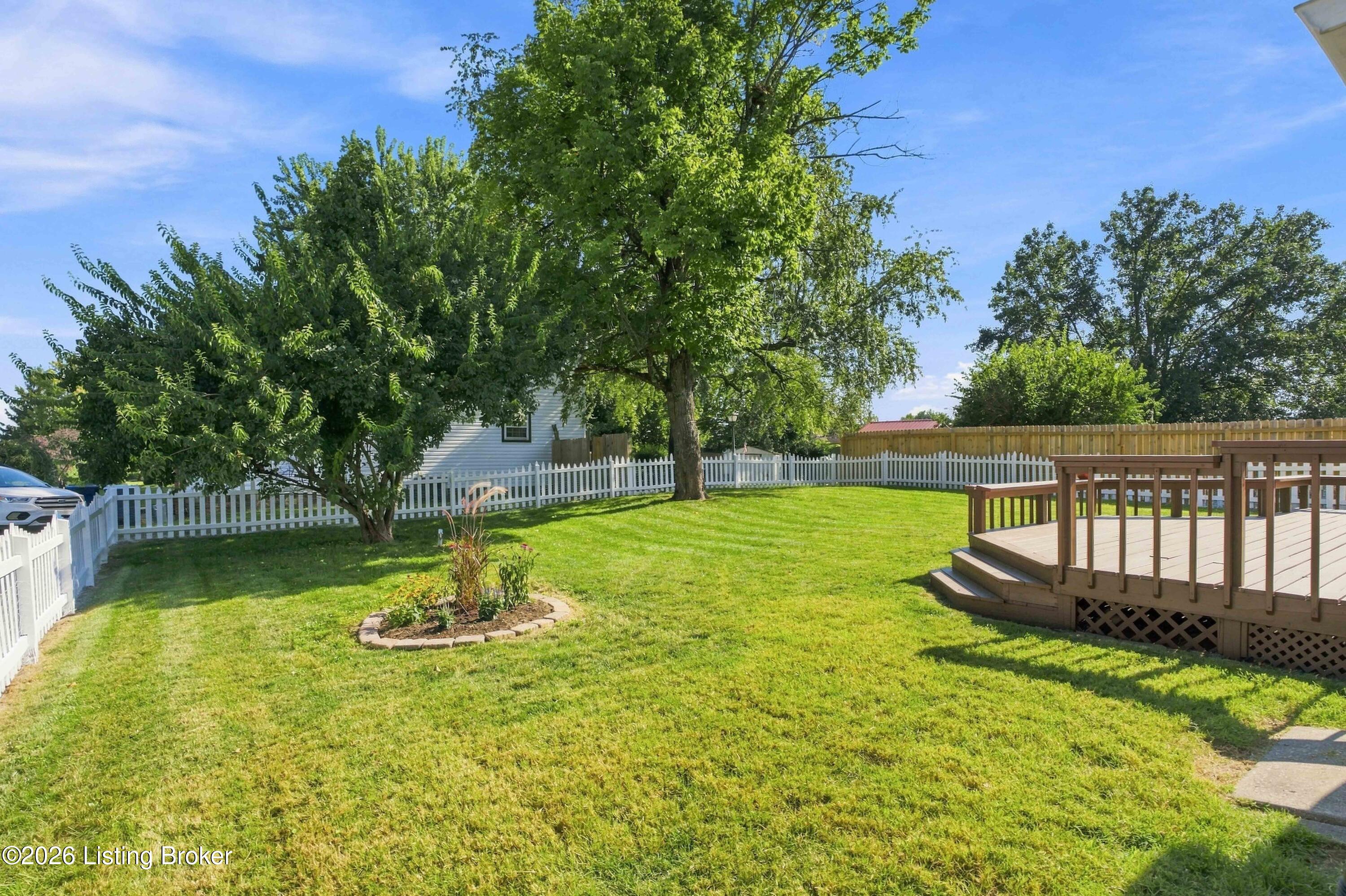220 Rolling Ridge Way Property Photo 43