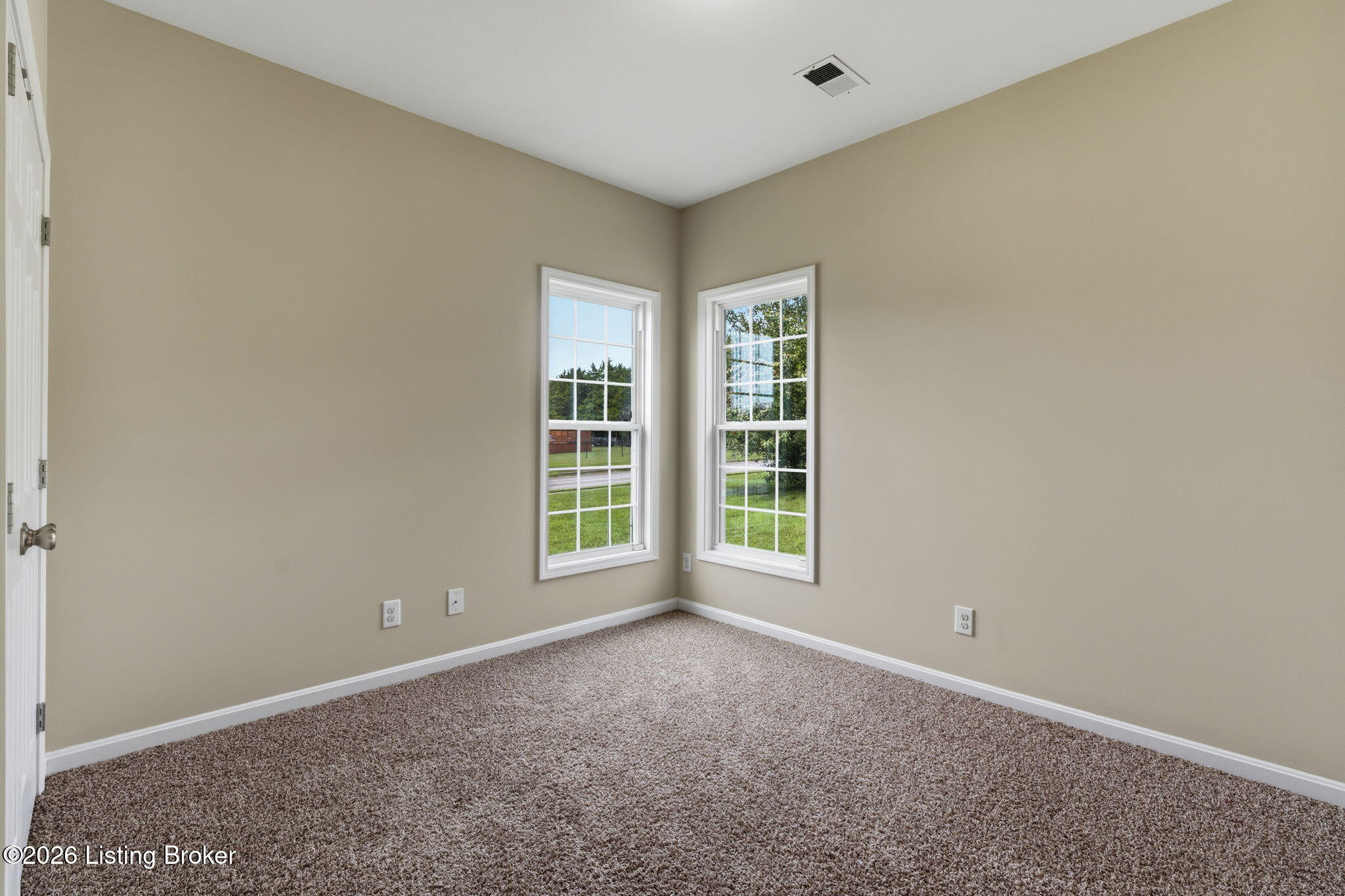 138 Wakefield Dr Property Photo 24