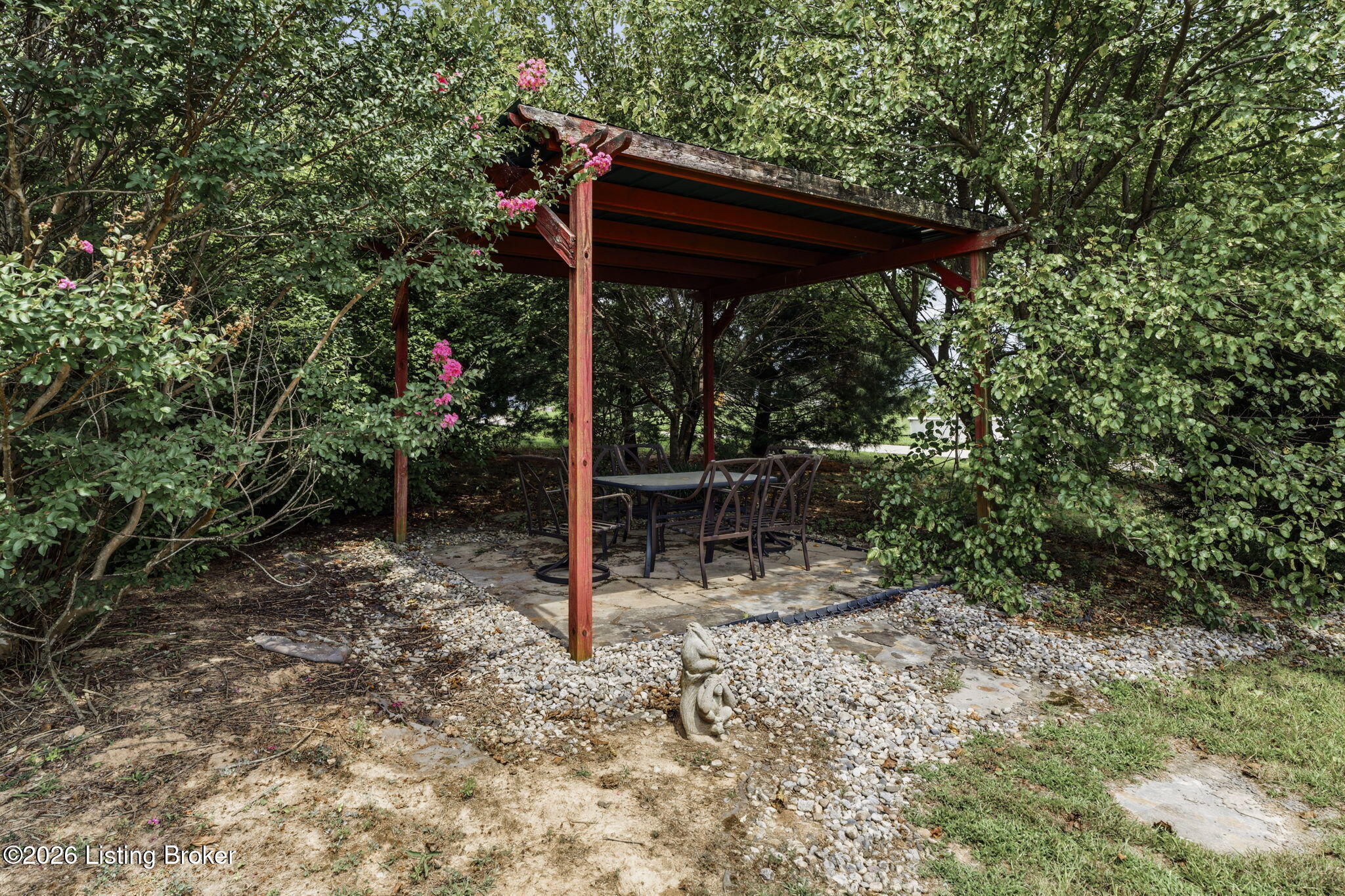 138 Wakefield Dr Property Photo 29