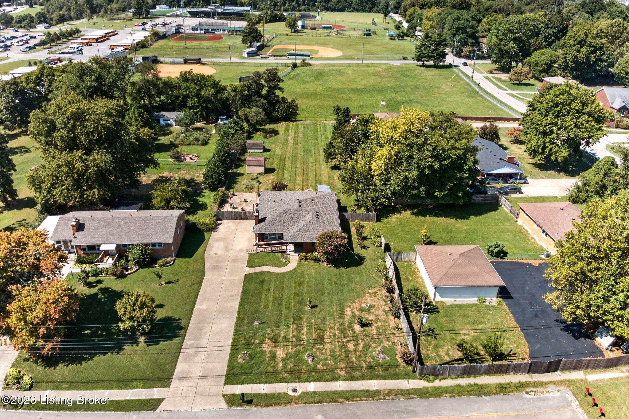 6714 Old Briscoe Ln Property Photo 8
