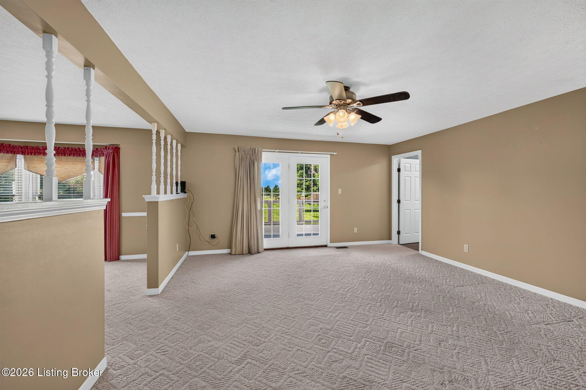 6714 Old Briscoe Ln Property Photo 24