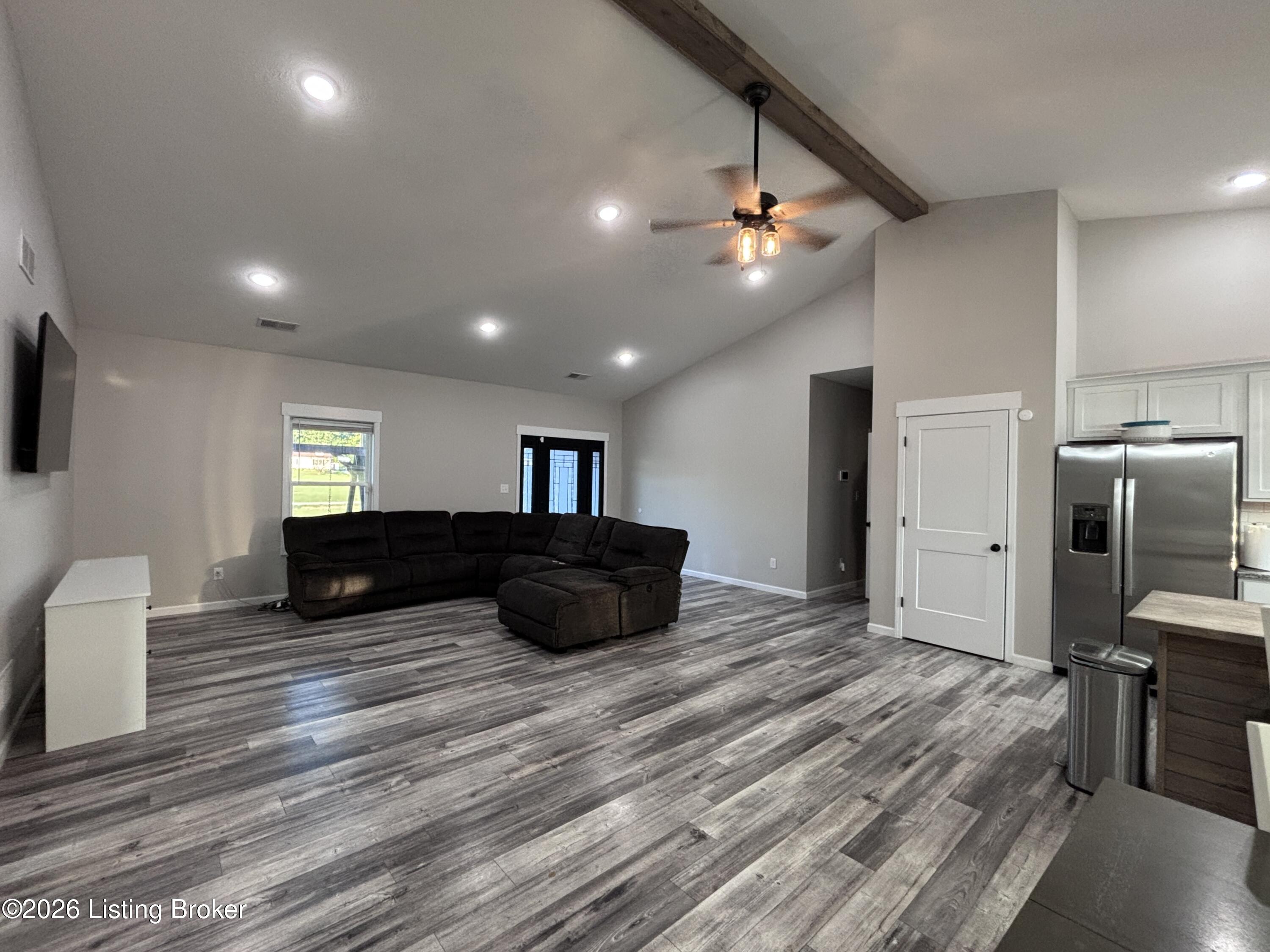 1103 Kirchdorfer Ln Property Photo 10