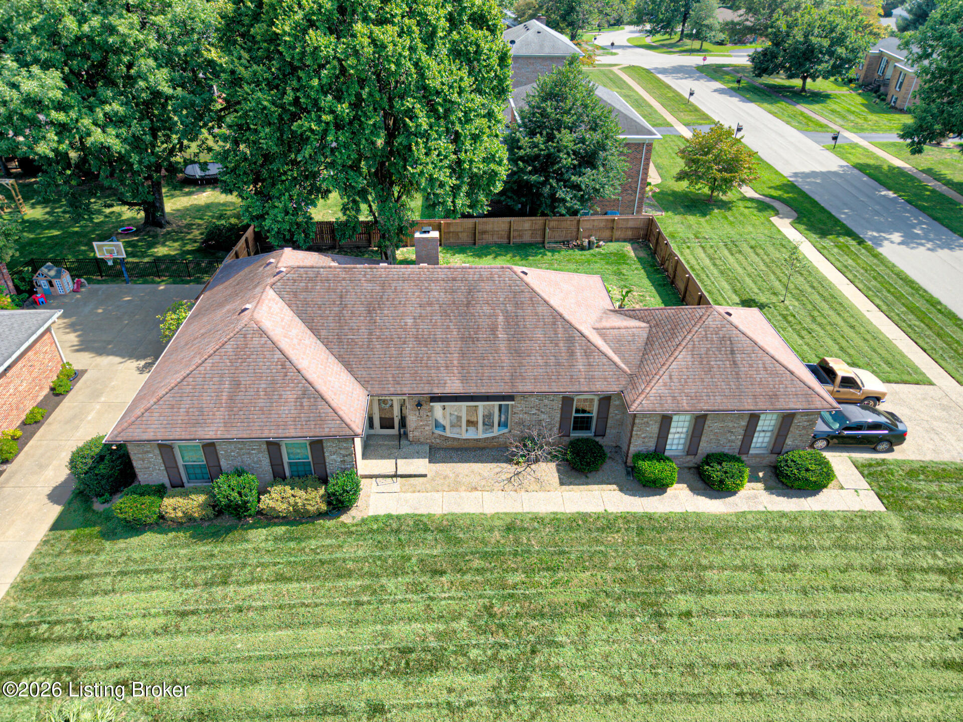 8900 Middle Pointe Rd Property Photo 46