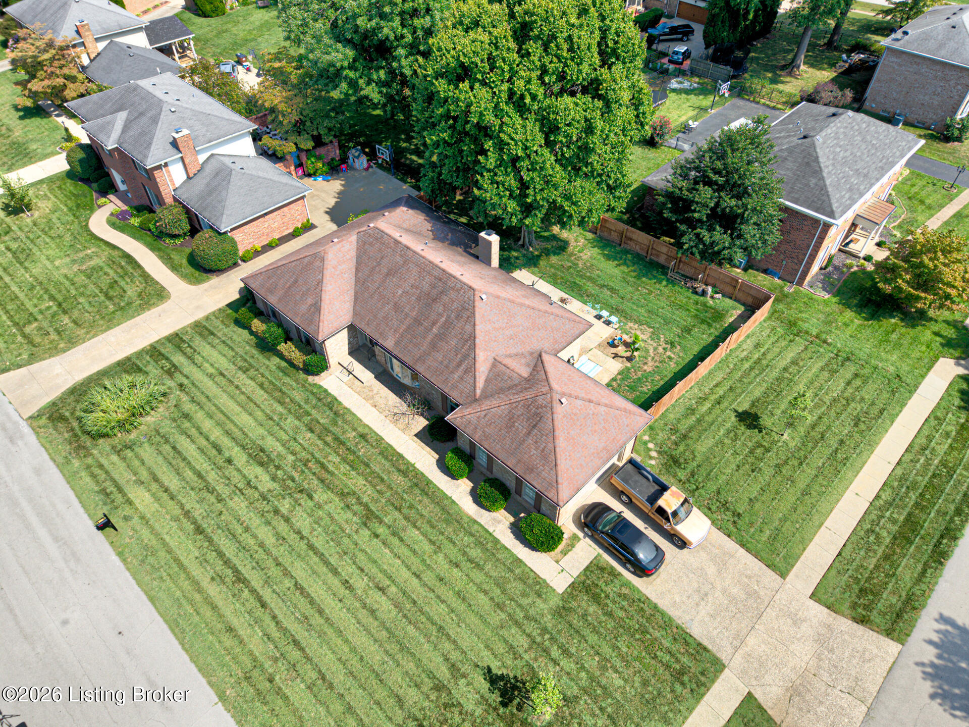 8900 Middle Pointe Rd Property Photo 47