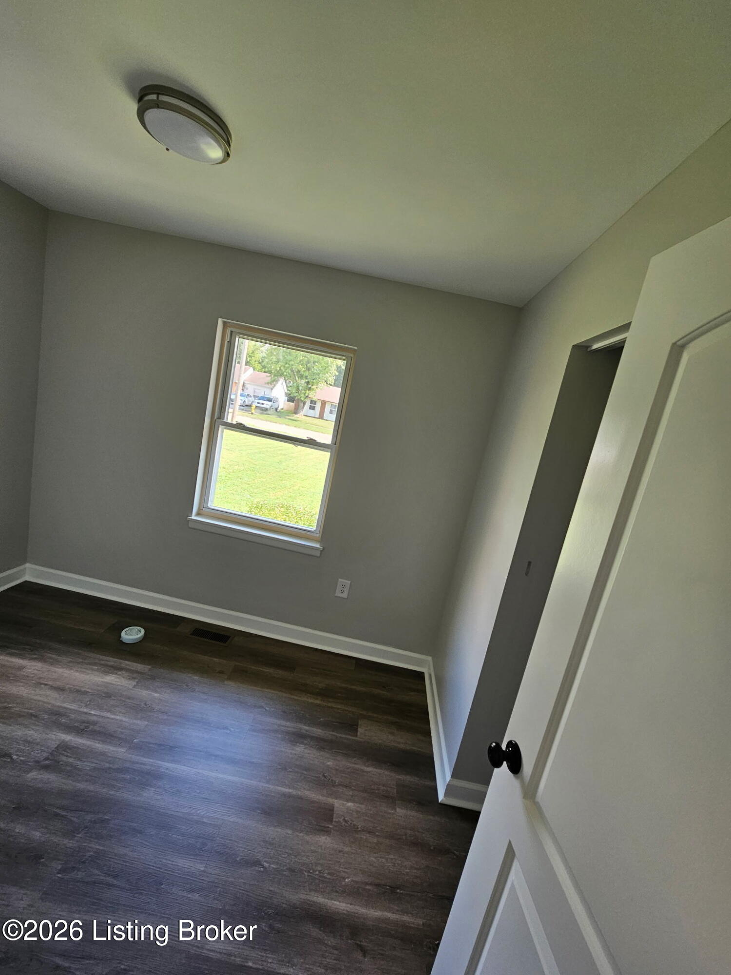 5514 Redondo Cir Property Photo 13