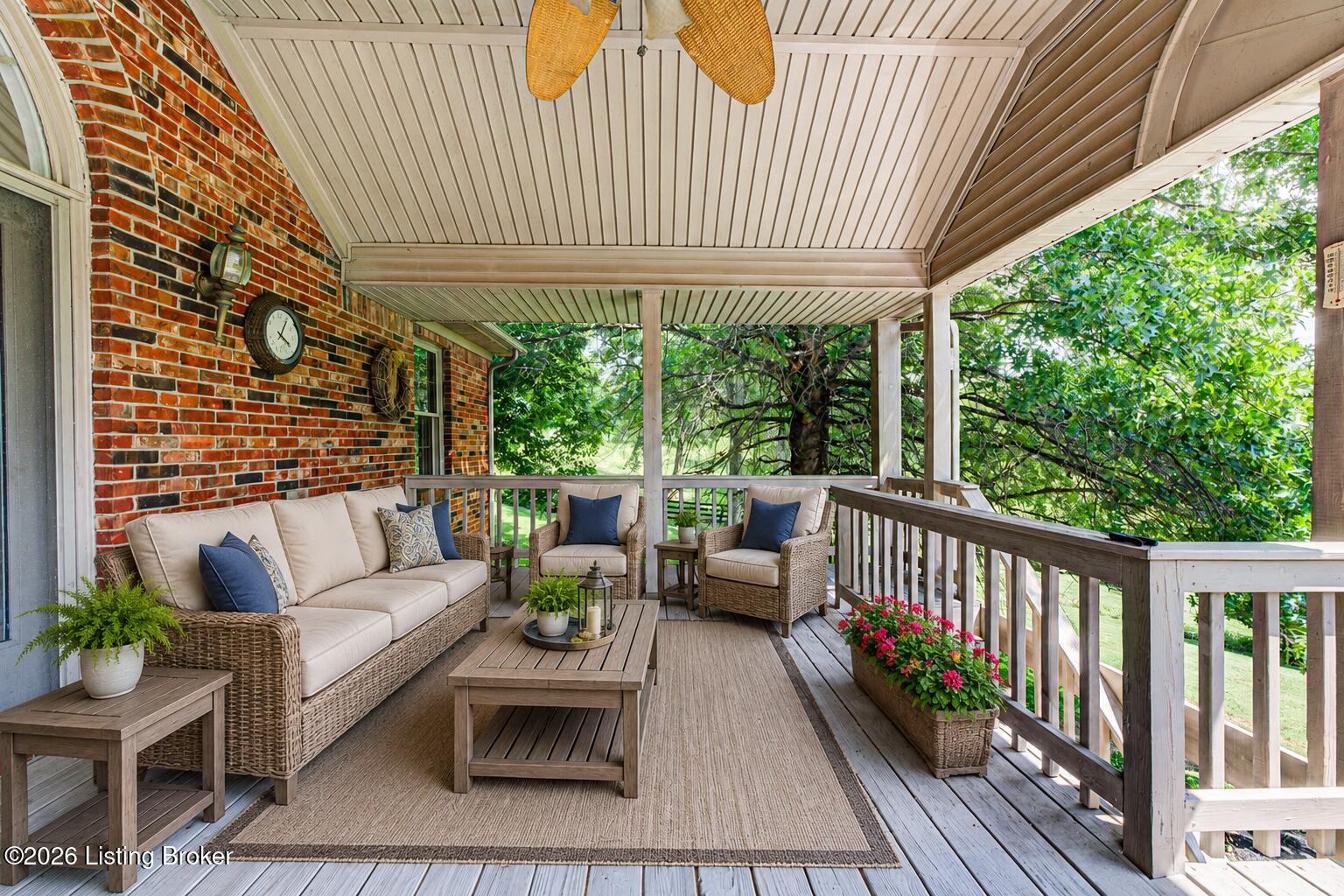 659 Rolling Trail Property Photo 27