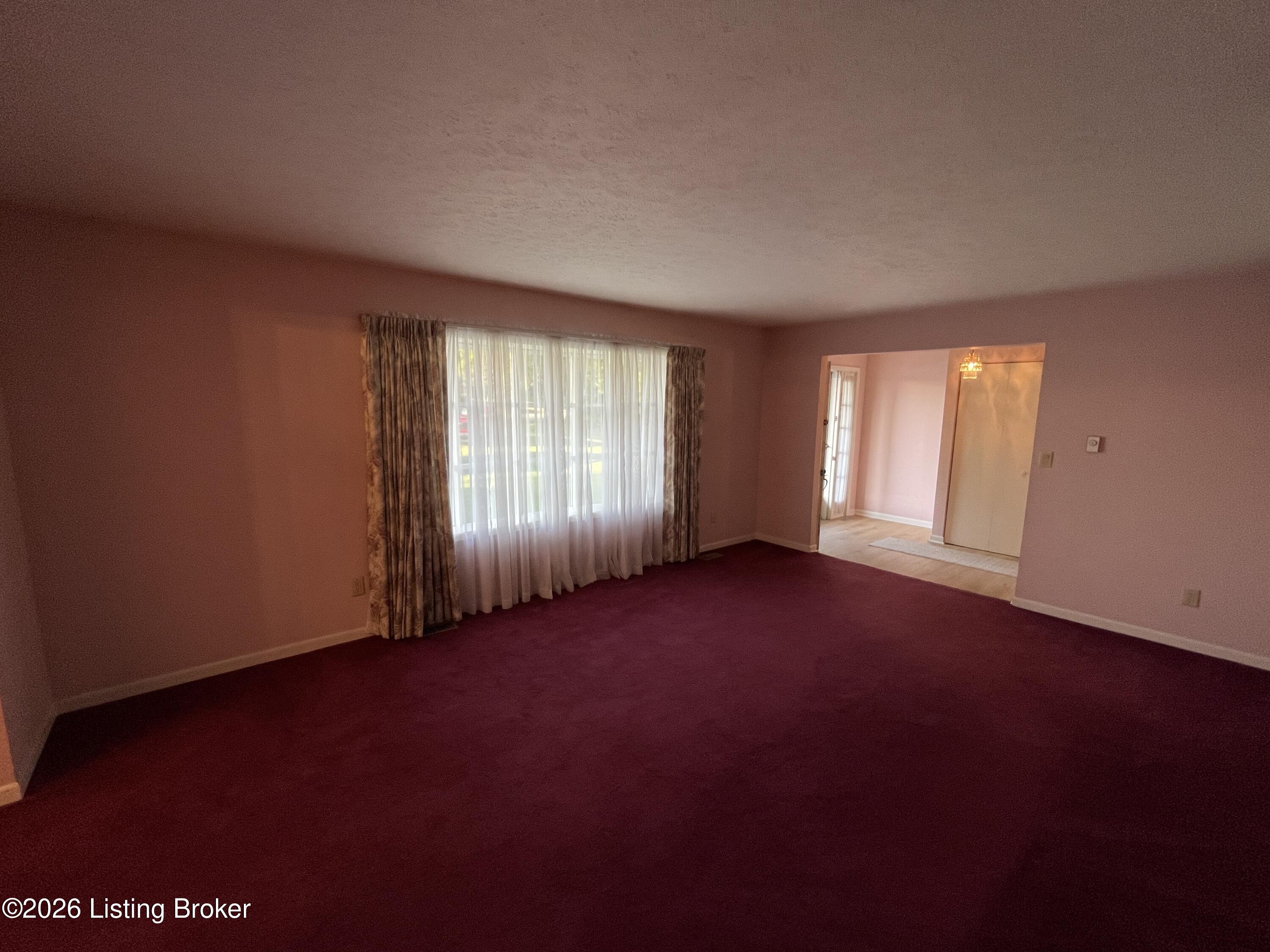 1022 Greenbriar Rd Property Photo 9