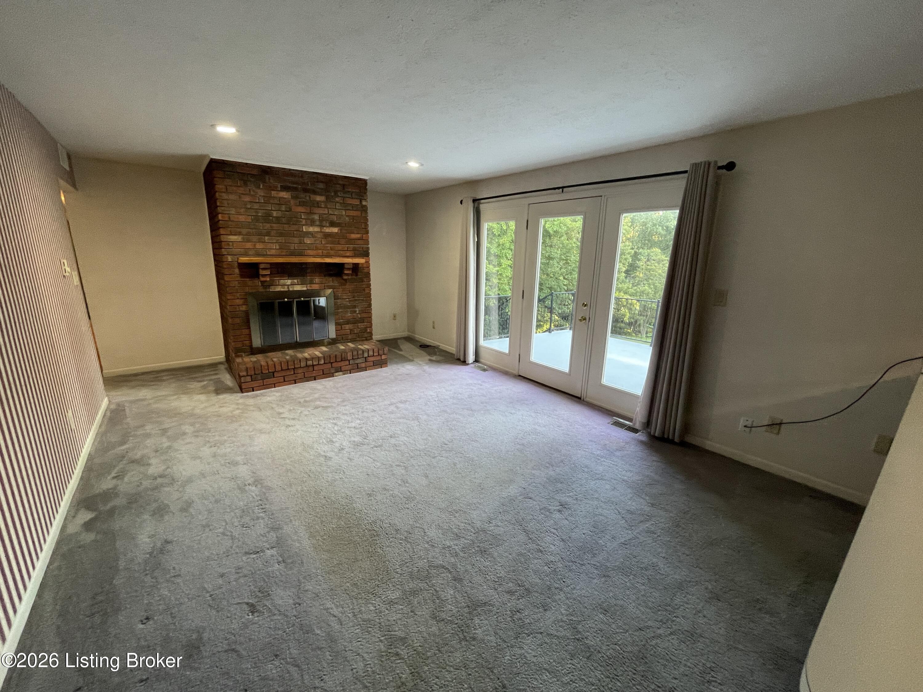1022 Greenbriar Rd Property Photo 12