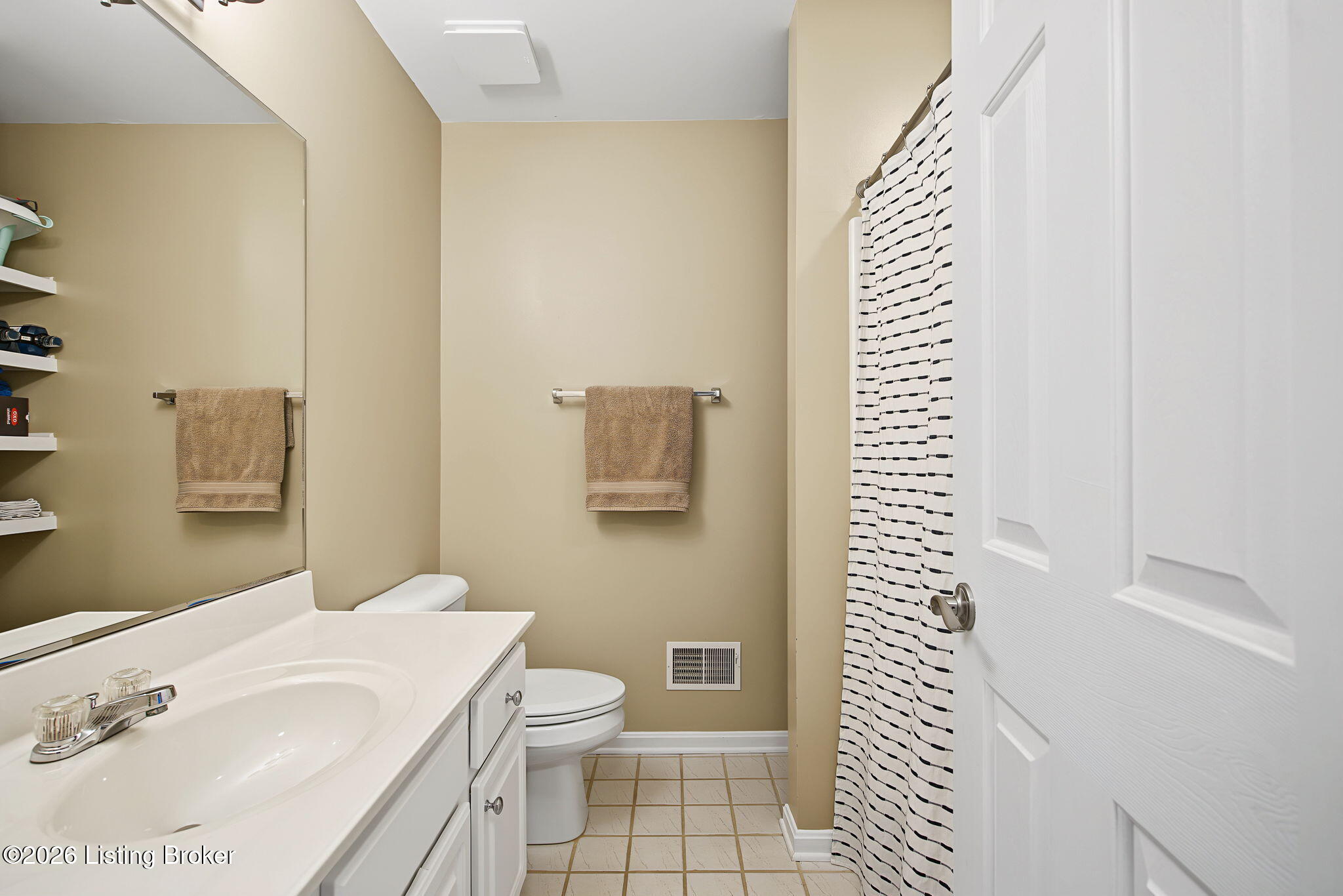 1201 Crosstimbers Dr Property Photo 33