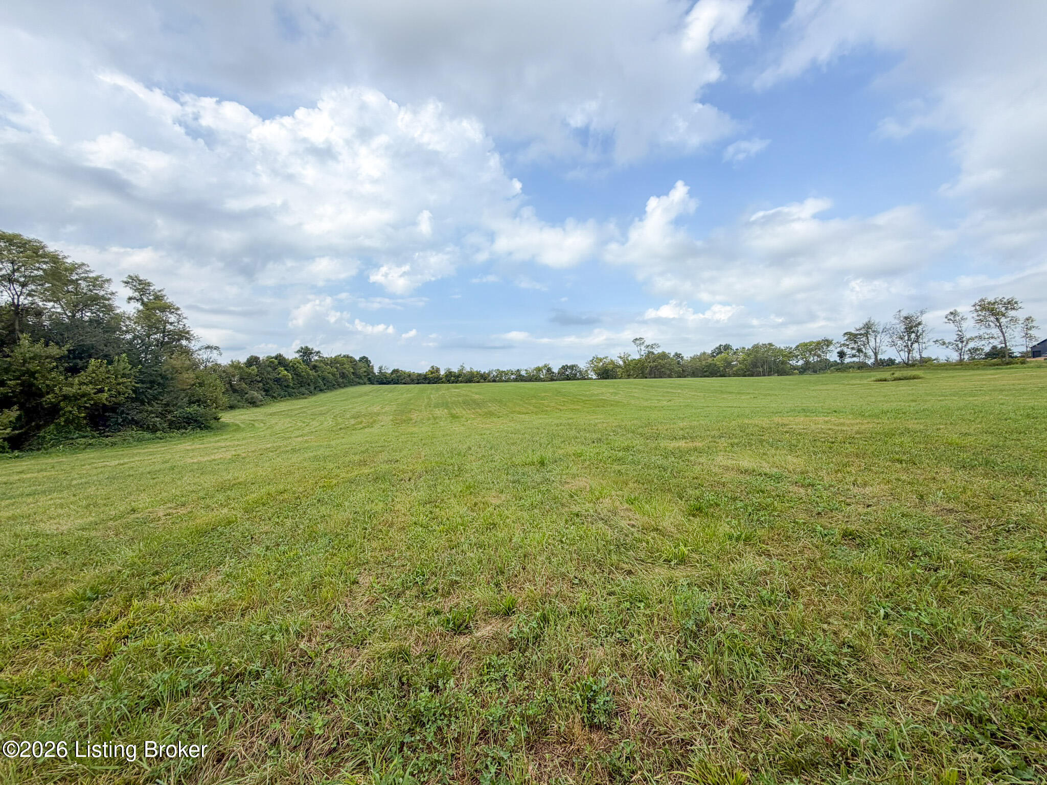 1469 Hannah Rd Property Photo 2