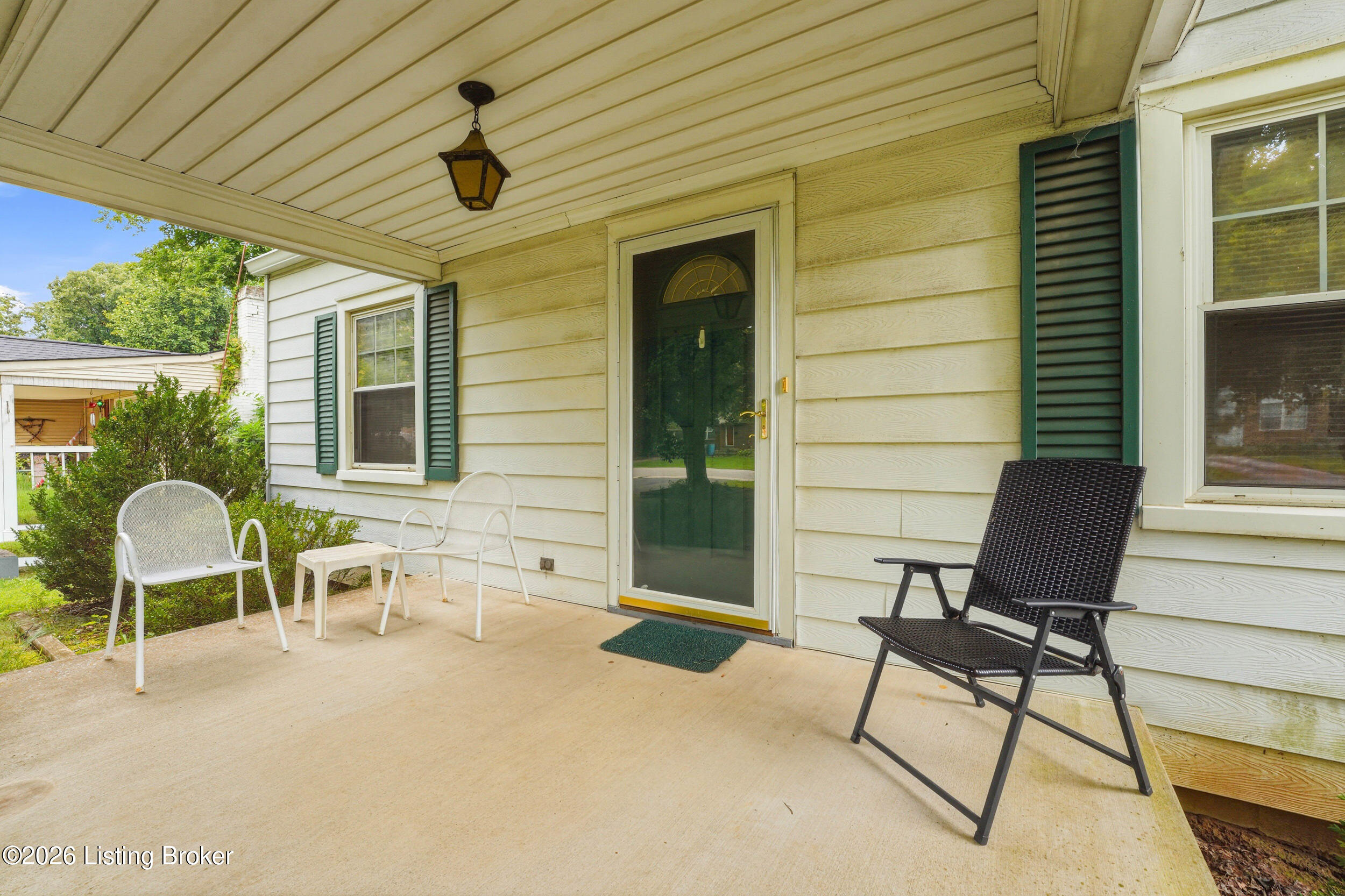 3709 Locust Ave Property Photo 6